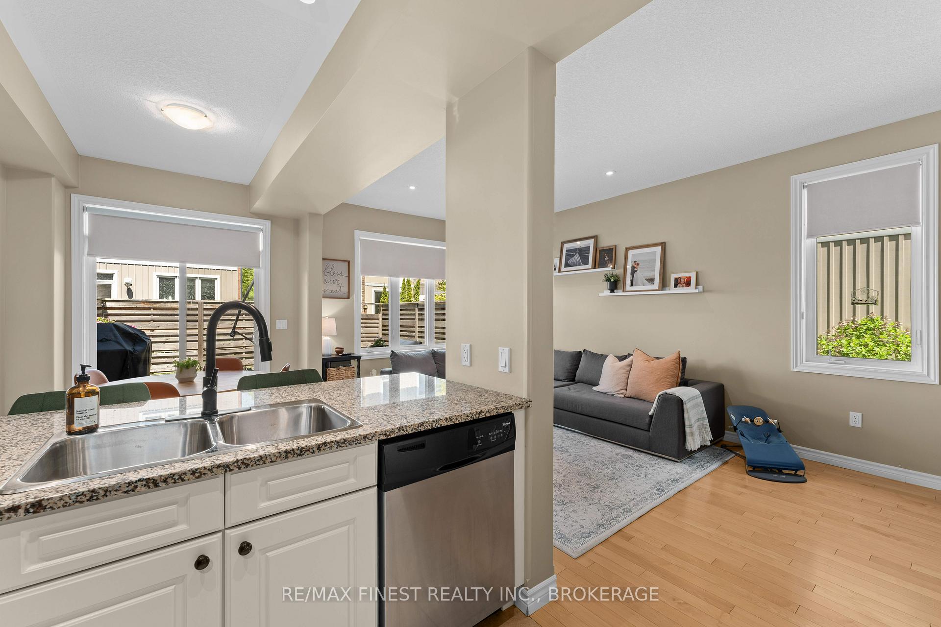 Photo 17 of 908 Ascot Lane, Kingston, Rideau — HOMEH