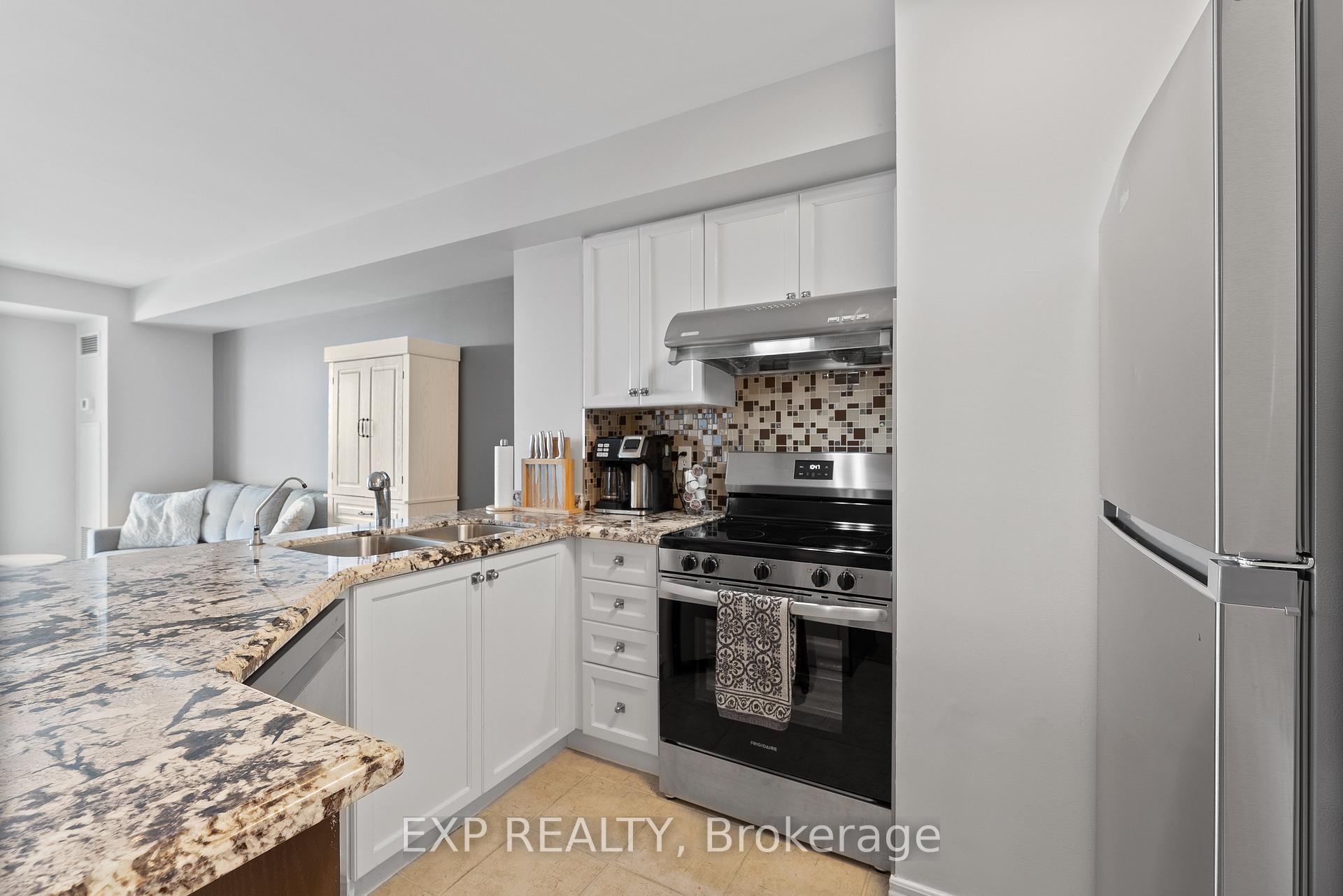 Photo 2 of Unit 1108, 399 South Park Road, Markham, Commerce Valley — HOMEH