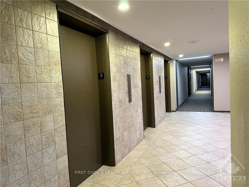 Photo 4 of Unit 316, 20 Chesterton Drive, Ottawa, Borden Farm/Stewart Farm/Carleton Heights/Parkwood Hills — HOMEH