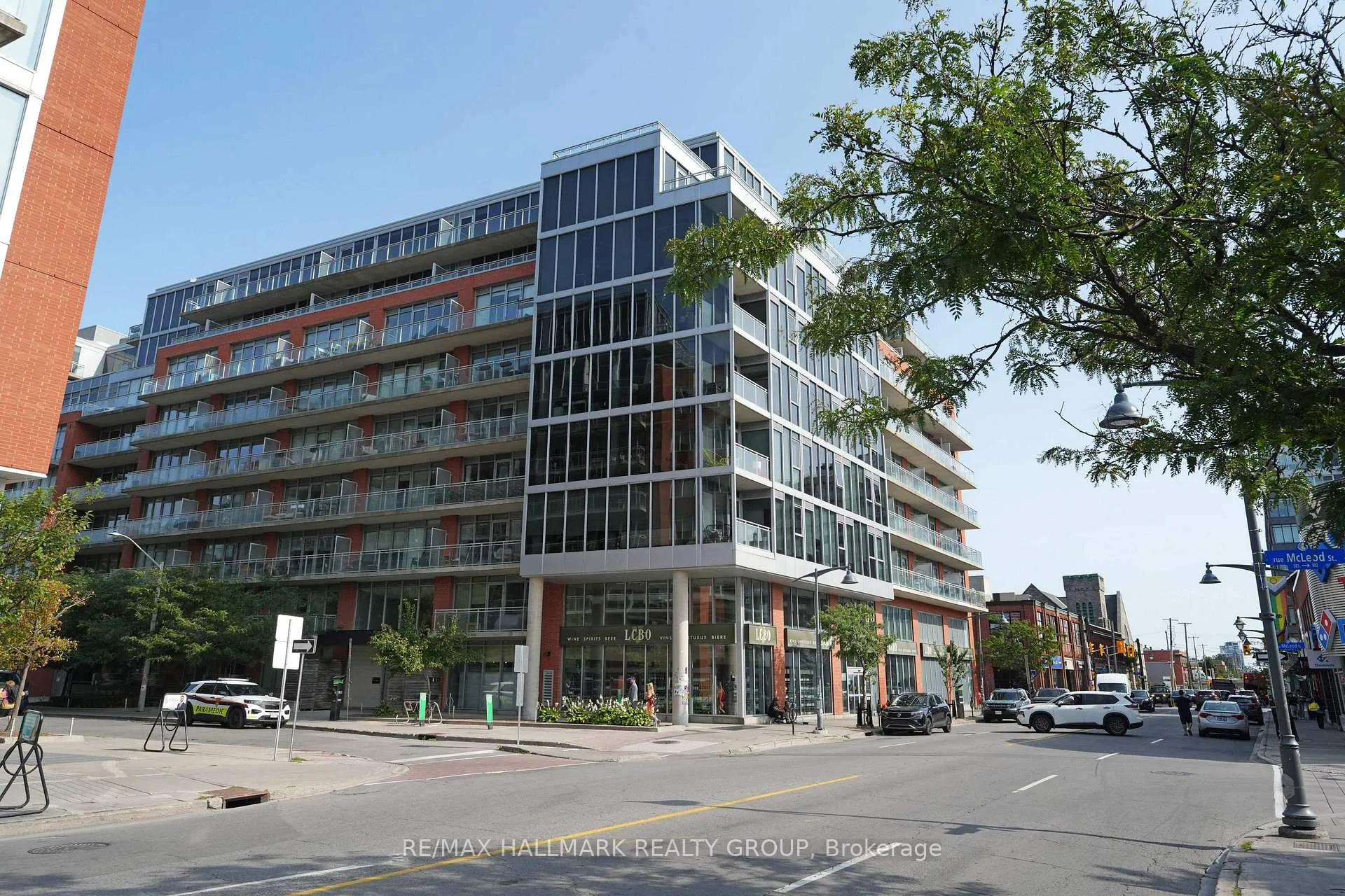 Front of Unit Penthouse 804, 360 Mcleod Street
