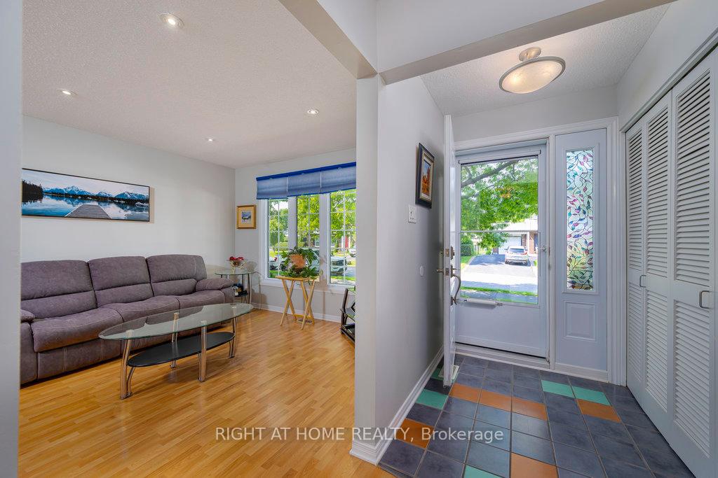 Photo 2 of Unit 54, 1218 Pebble Road, Ottawa, South Keys — HOMEH