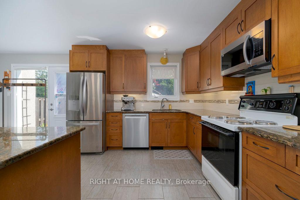 Photo 7 of Unit 54, 1218 Pebble Road, Ottawa, South Keys — HOMEH
