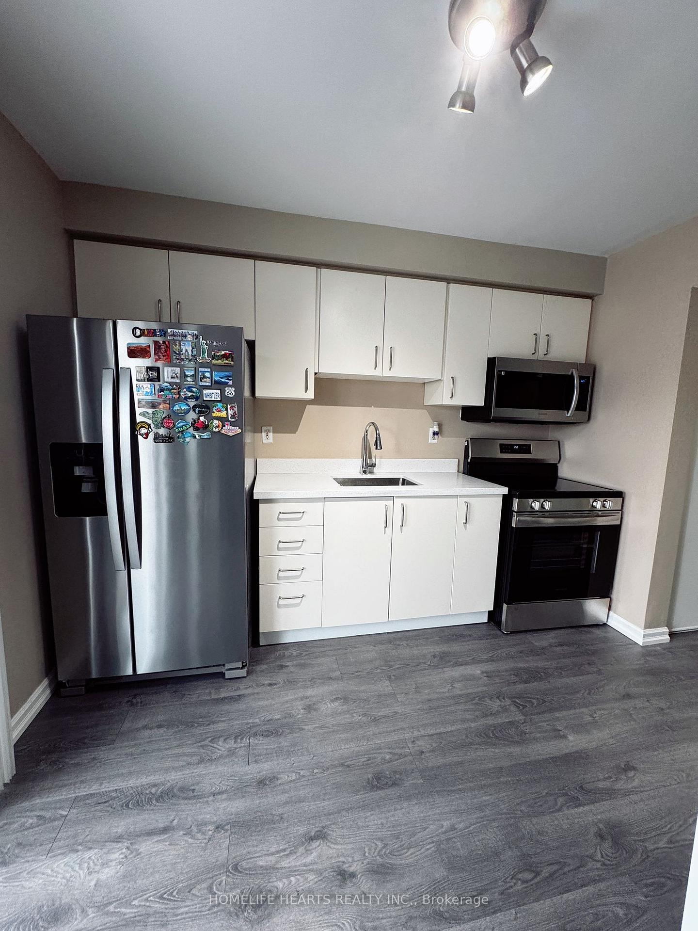 Photo 42 of Unit 5, 1 Testa Road, Uxbridge — HOMEH