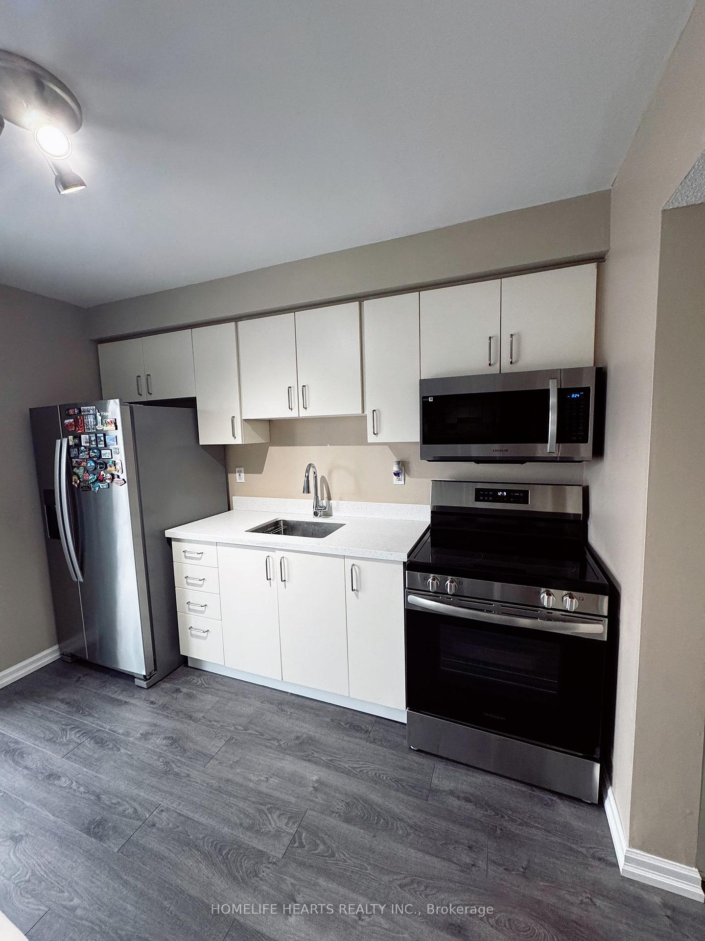 Photo 47 of Unit 5, 1 Testa Road, Uxbridge — HOMEH