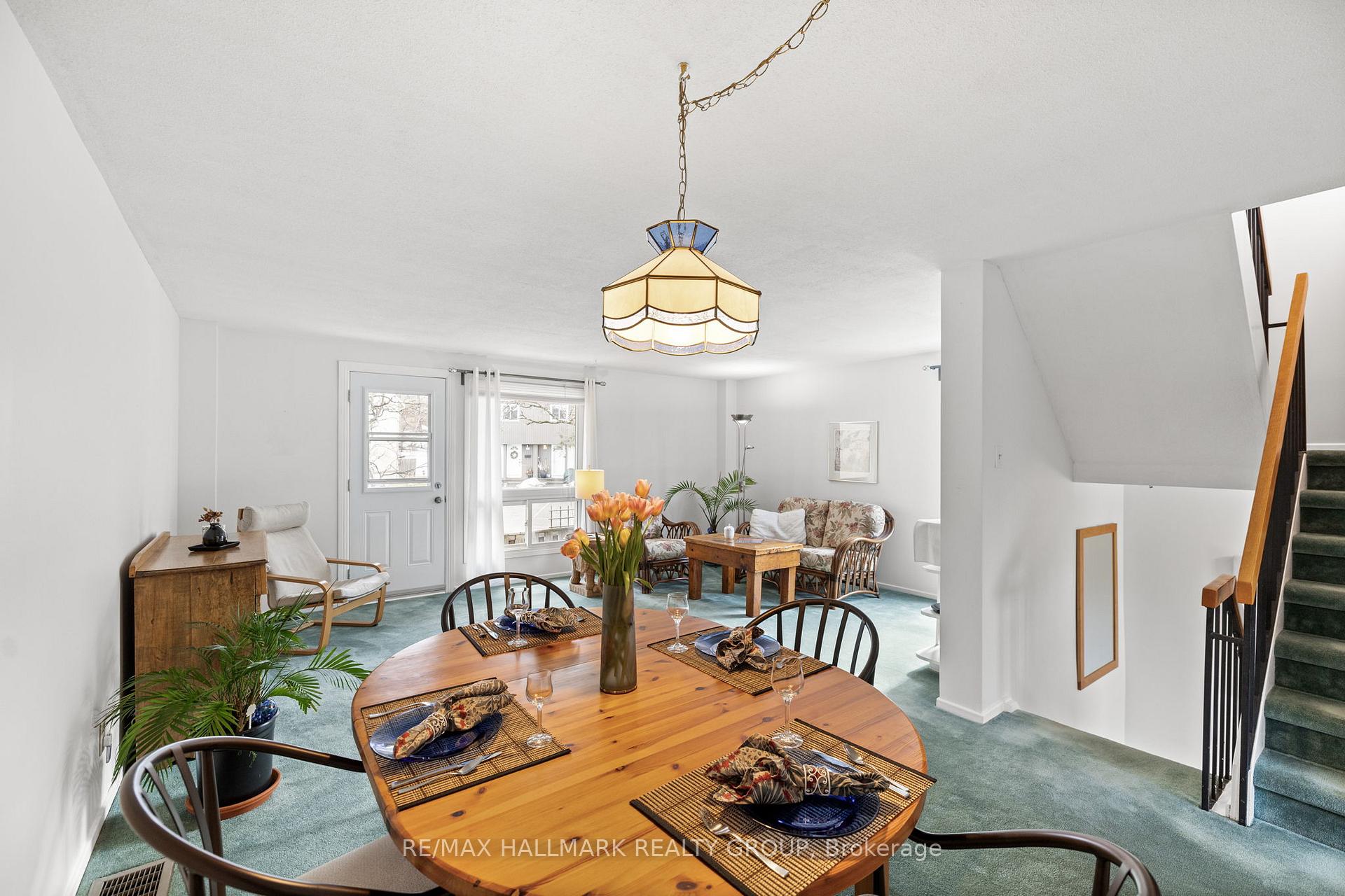 Photo 28 of 1302 Lassiter Terrace, Ottawa, Beaconwood — HOMEH