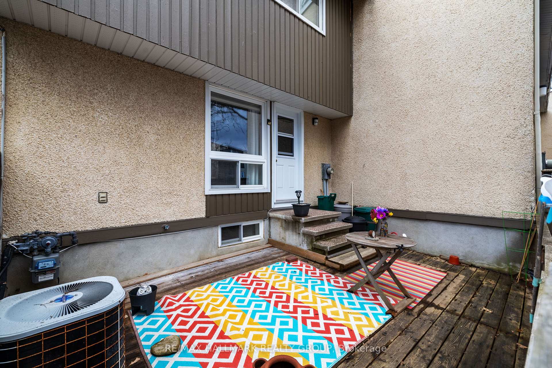 Photo 44 of 1302 Lassiter Terrace, Ottawa, Beaconwood — HOMEH