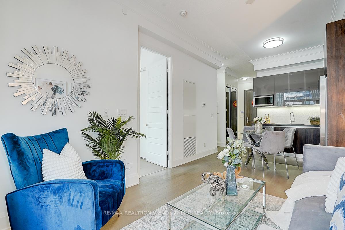 Photo 13 of Unit 232, 25 Water Walk Drive, Markham, Unionville — HOMEH