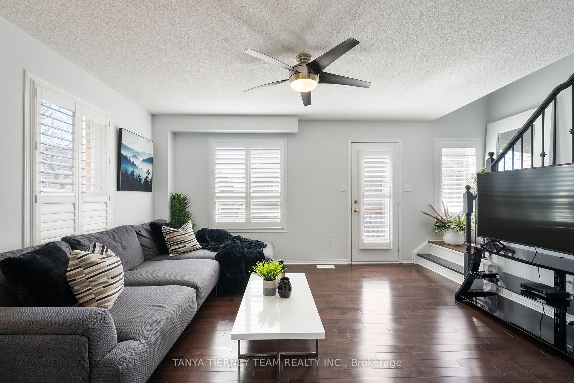 Photo 14 of Unit 24, 460 Woodmount Drive E, Oshawa, Samac — HOMEH