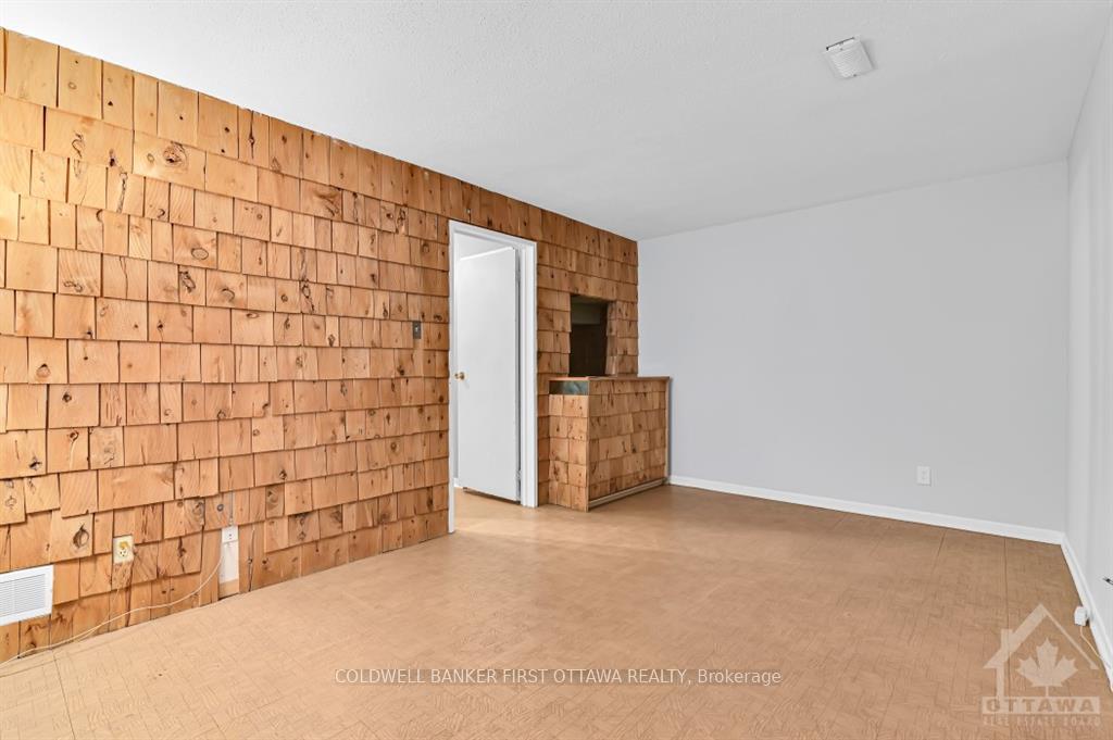 Photo 20 of 73 Mcclintock Way, Ottawa, Kanata - Katimavik — HOMEH