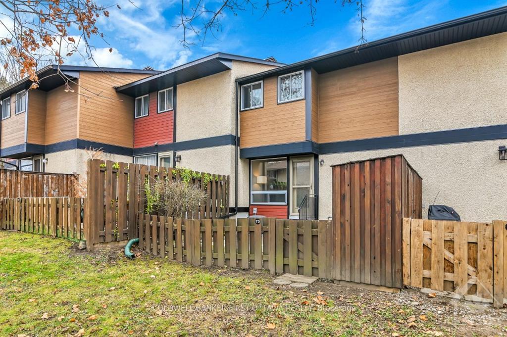 Photo 26 of 73 Mcclintock Way, Ottawa, Kanata - Katimavik — HOMEH