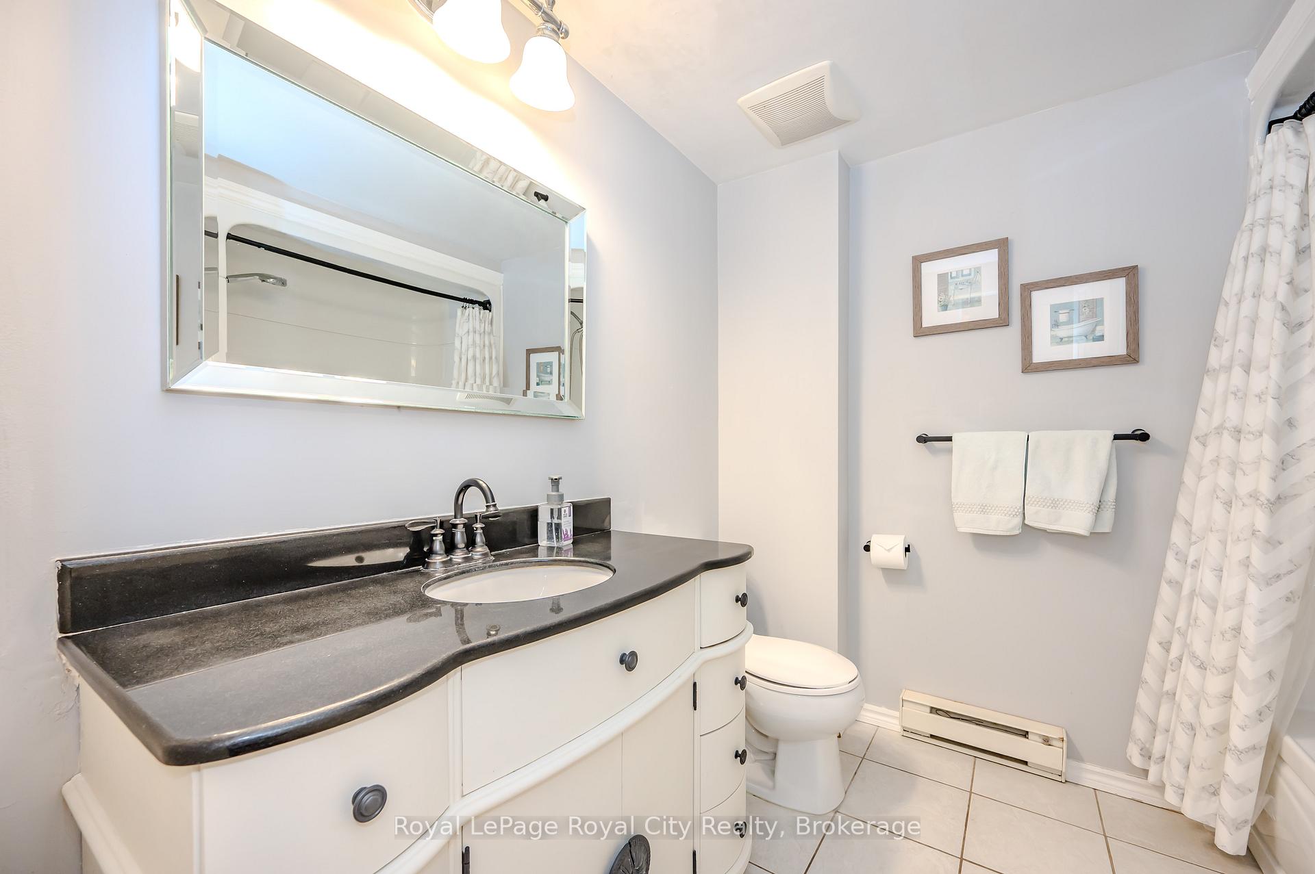 Photo 15 of Unit 9, 2 Worton Avenue, Guelph, Willow West/Sugarbush/West Acres — HOMEH