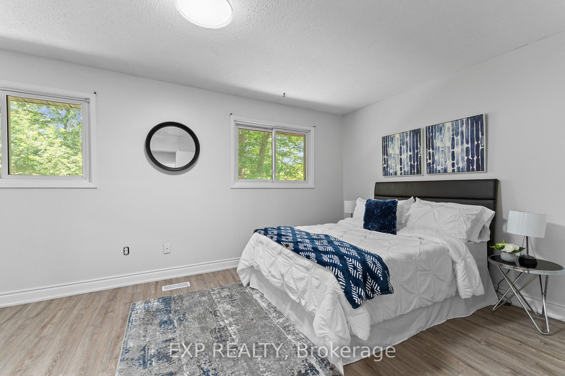 Photo 9 of 49 Lynden Circle, Halton Hills, Georgetown — HOMEH