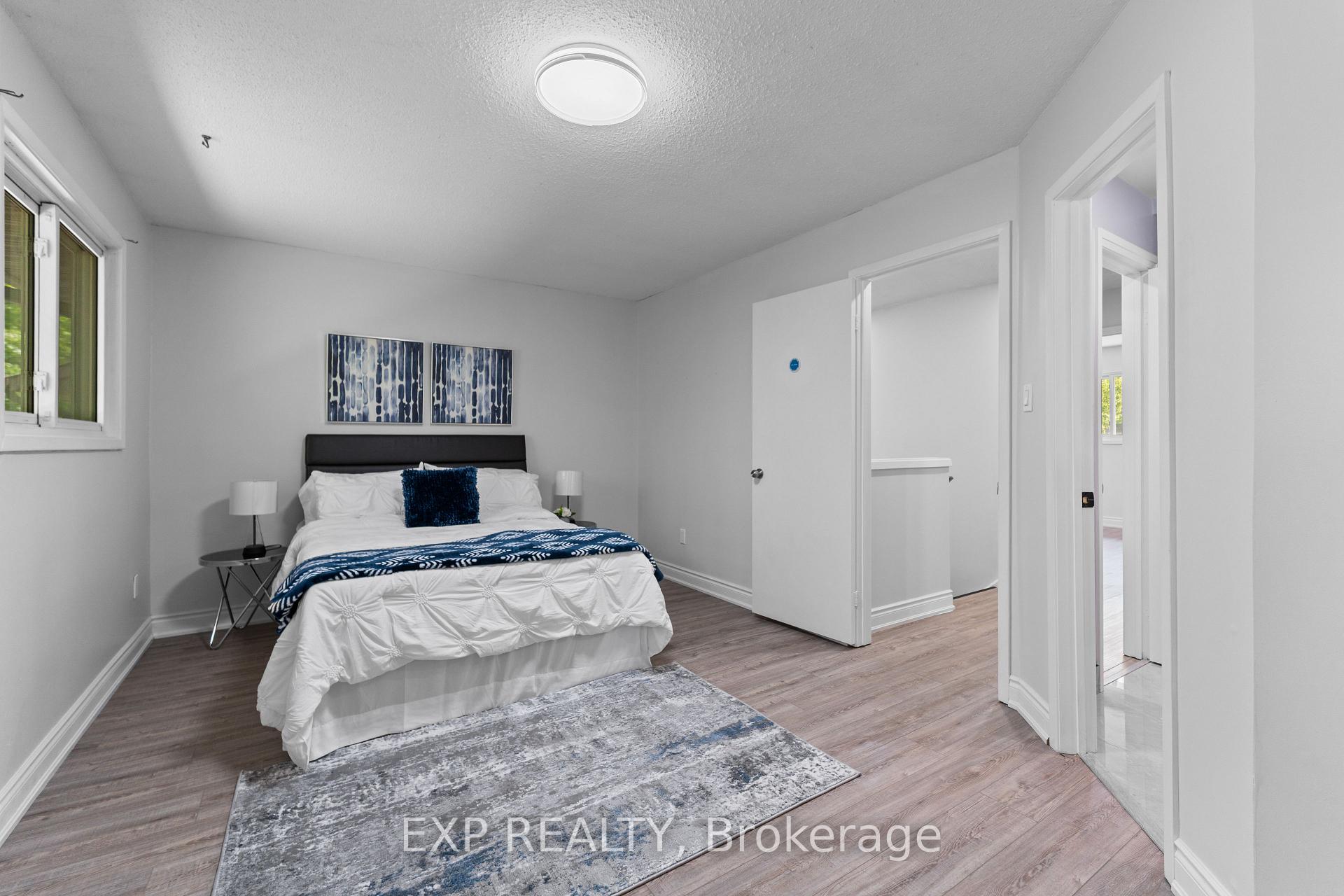 Photo 13 of 49 Lynden Circle, Halton Hills, Georgetown — HOMEH