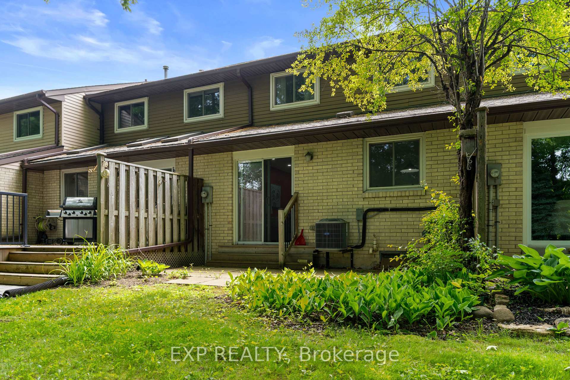 Photo 30 of 49 Lynden Circle, Halton Hills, Georgetown — HOMEH
