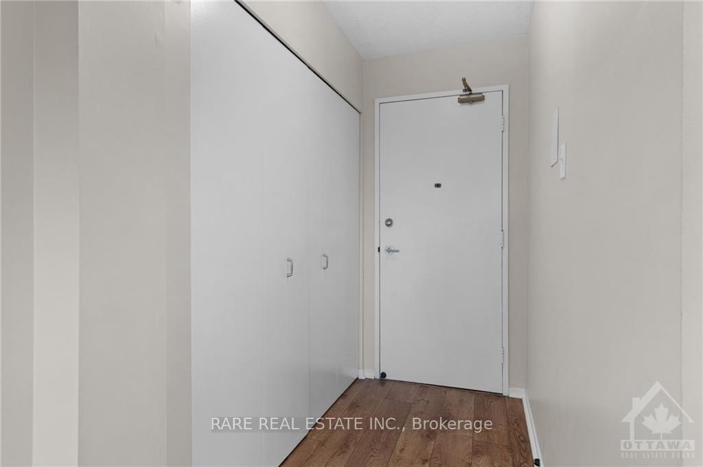 Photo 2 of Unit 709, 158C Mcarthur Avenue, Ottawa, Vanier — HOMEH