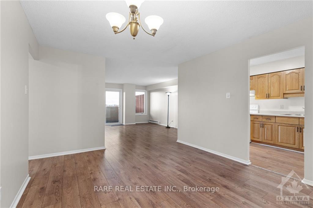 Photo 5 of Unit 709, 158C Mcarthur Avenue, Ottawa, Vanier — HOMEH