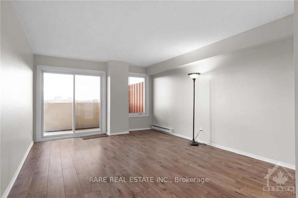 Photo 6 of Unit 709, 158C Mcarthur Avenue, Ottawa, Vanier — HOMEH