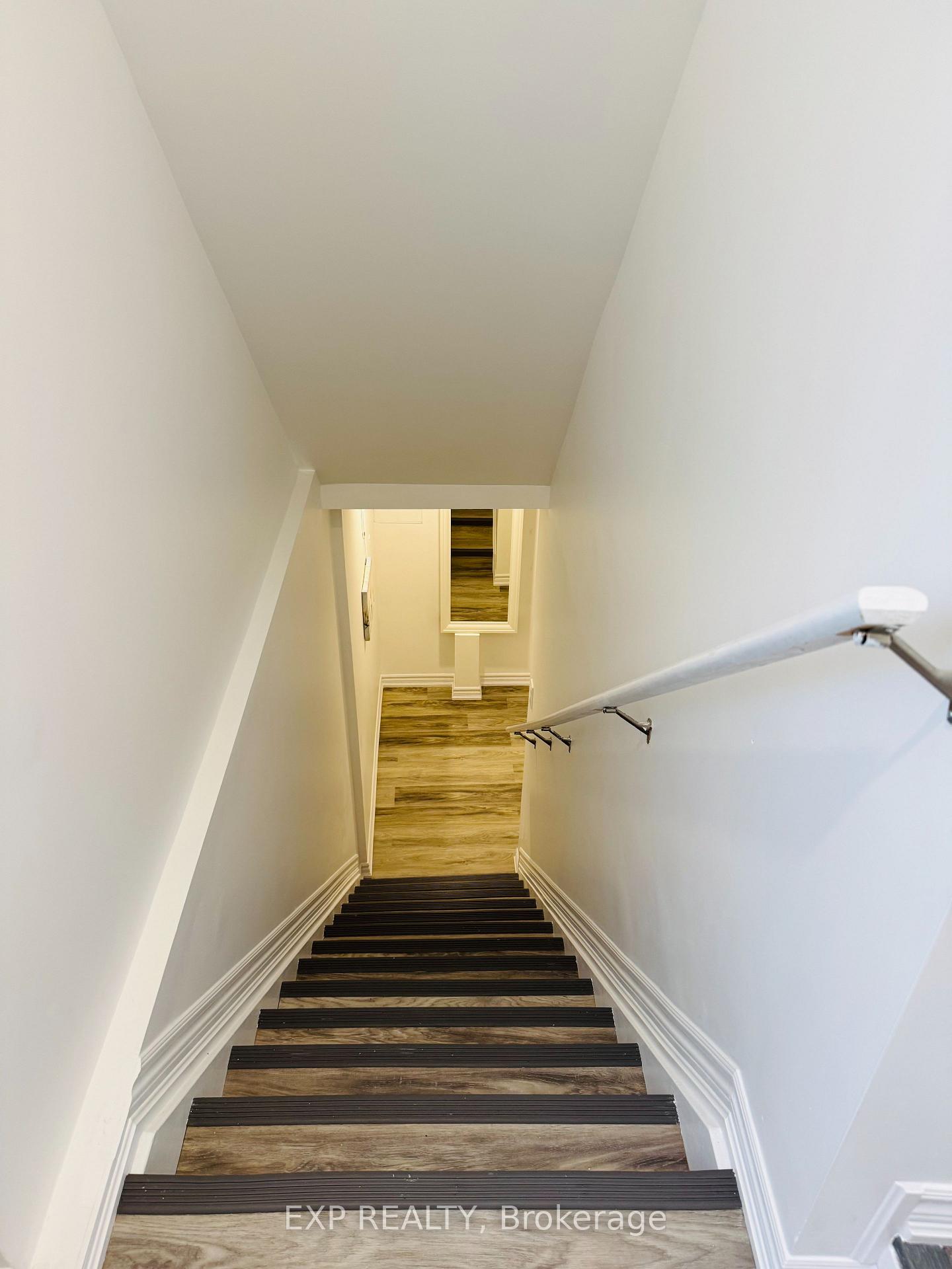Photo 4 of Unit Unit 2 (Lower Unit), 550 Millars Sound Way, Ottawa, Barrhaven - Half Moon Bay — HOMEH