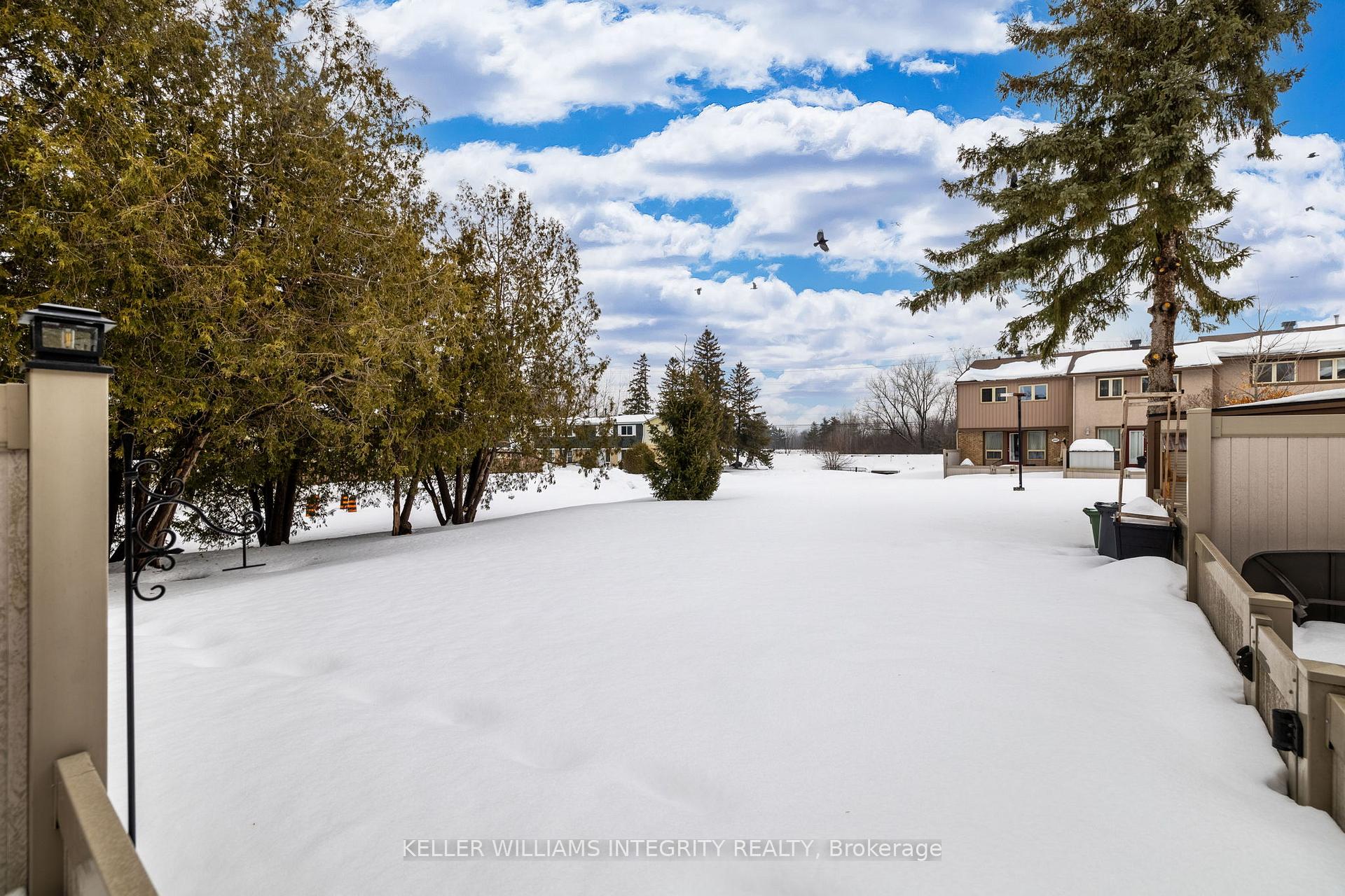 Photo 17 of 2013 Stonehenge Crescent, Ottawa, Pineview — HOMEH