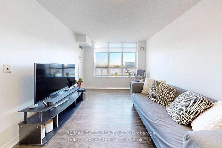 Photo 8 of Unit 808, 130 Pond Drive, Markham, Commerce Valley — HOMEH