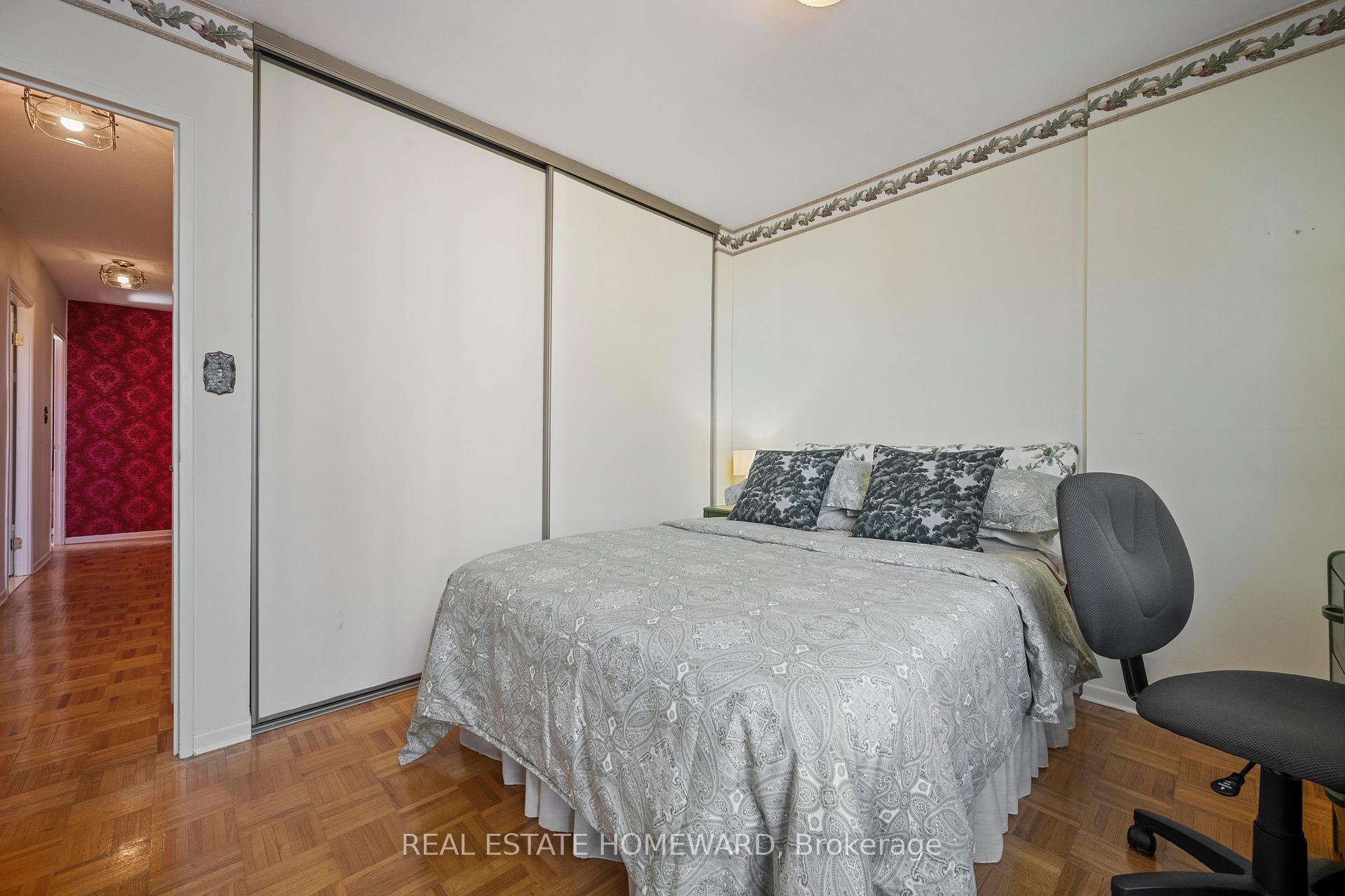 Photo 24 of Unit 814, 15 Vicora Linkway, Toronto, Flemingdon Park — HOMEH