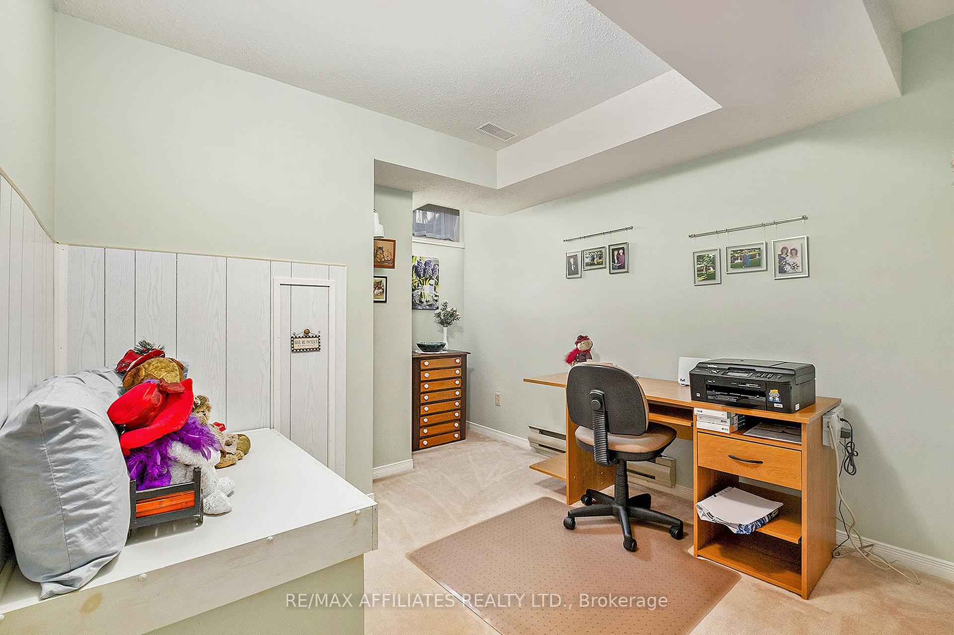 Photo 21 of 1827 Rogers Road, Perth — HOMEH