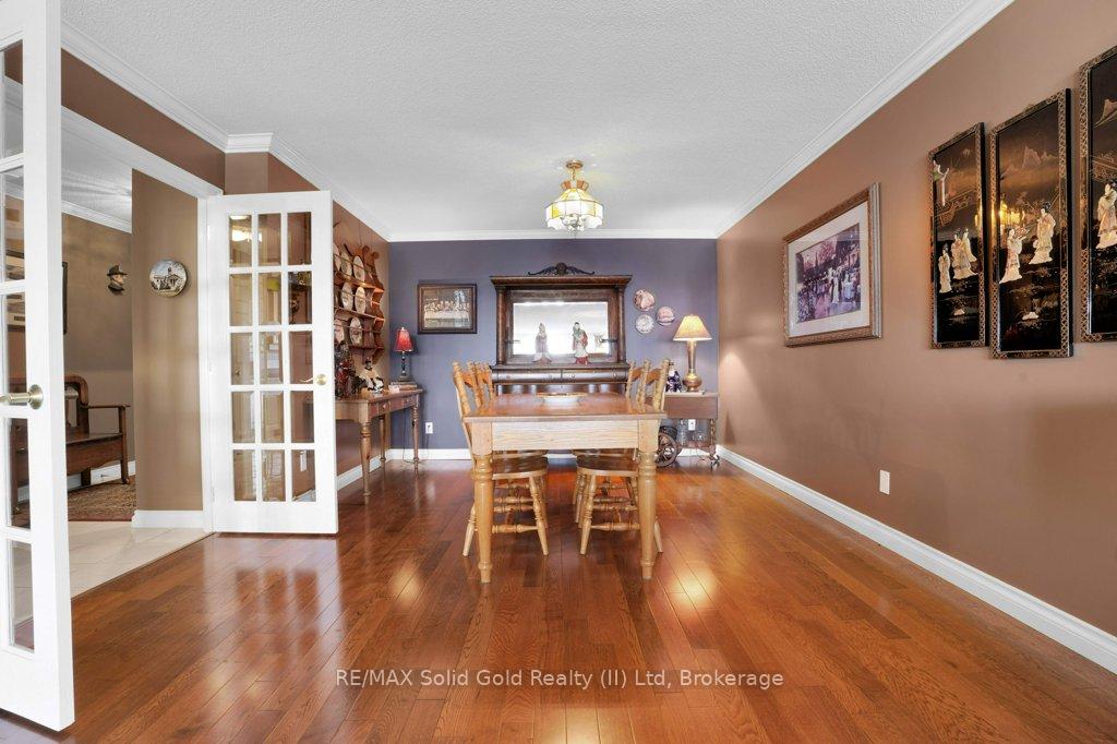 Photo 5 of Unit 402, 2 Lancaster Street E, Kitchener — HOMEH