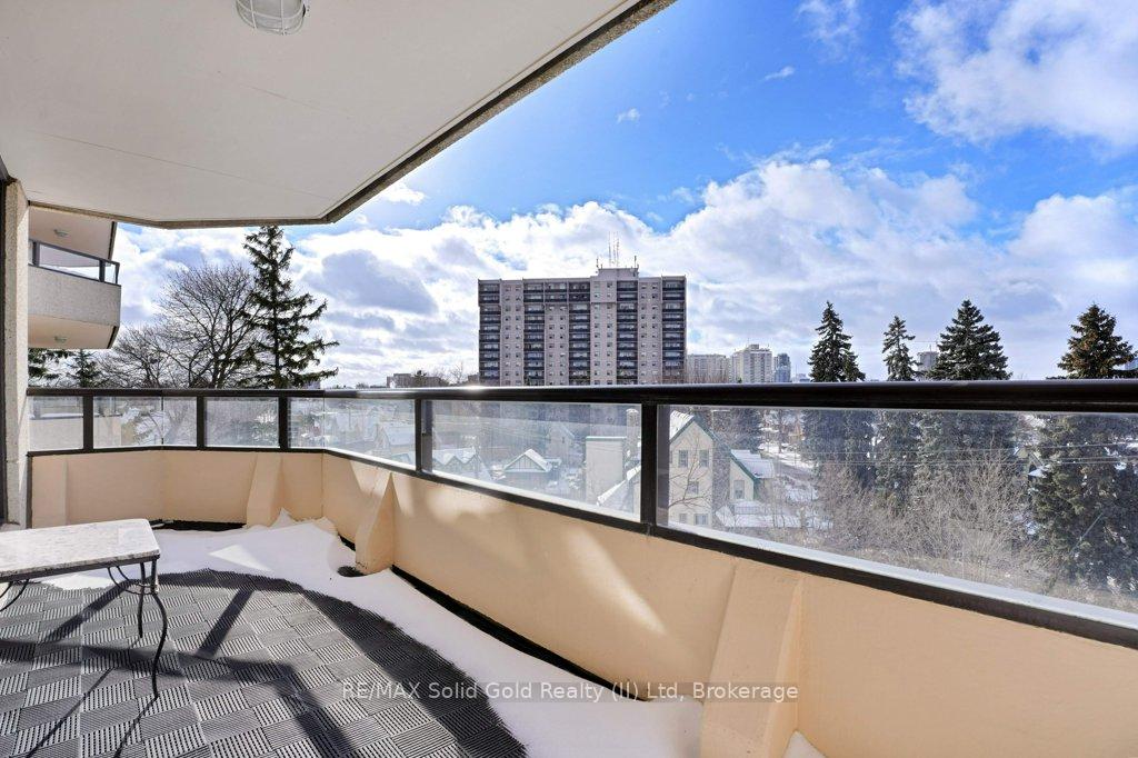 Photo 32 of Unit 402, 2 Lancaster Street E, Kitchener — HOMEH