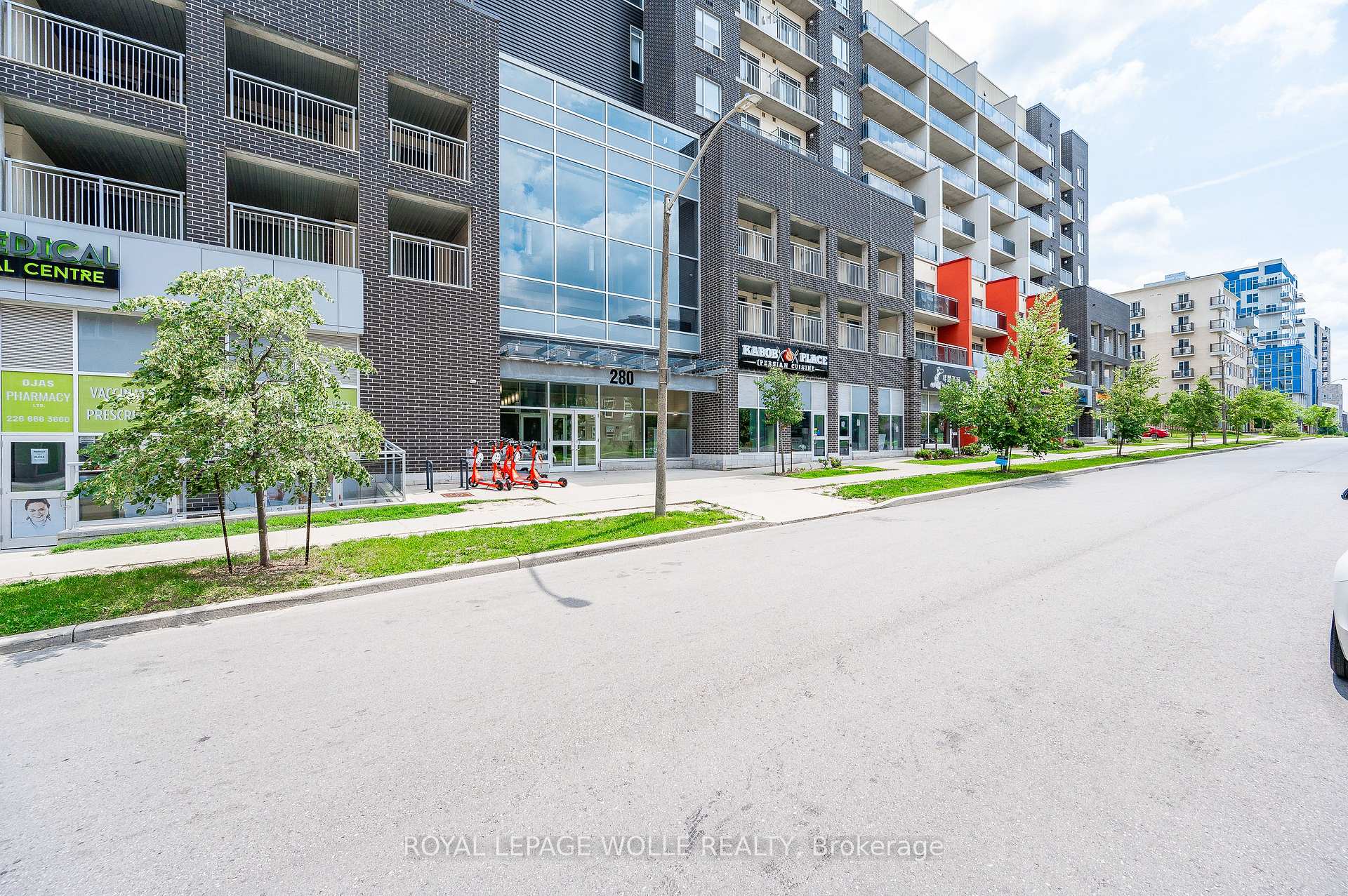 Photo 7 of Unit 221, 280 Lester Street, Waterloo, Beechwood/University — HOMEH