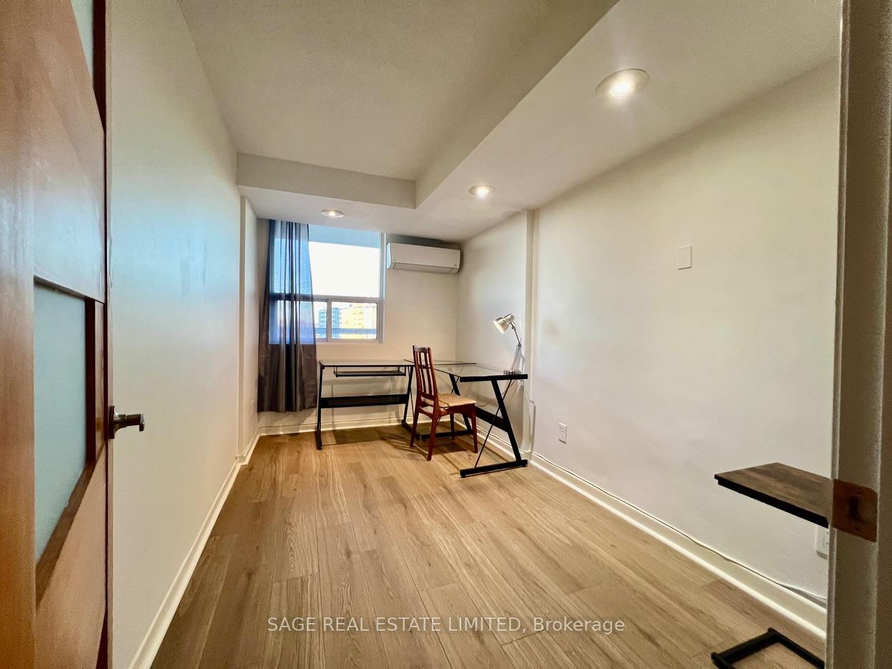 Photo 16 of Unit 1006, 1 Royal Orchard Boulevard, Markham, Royal Orchard — HOMEH
