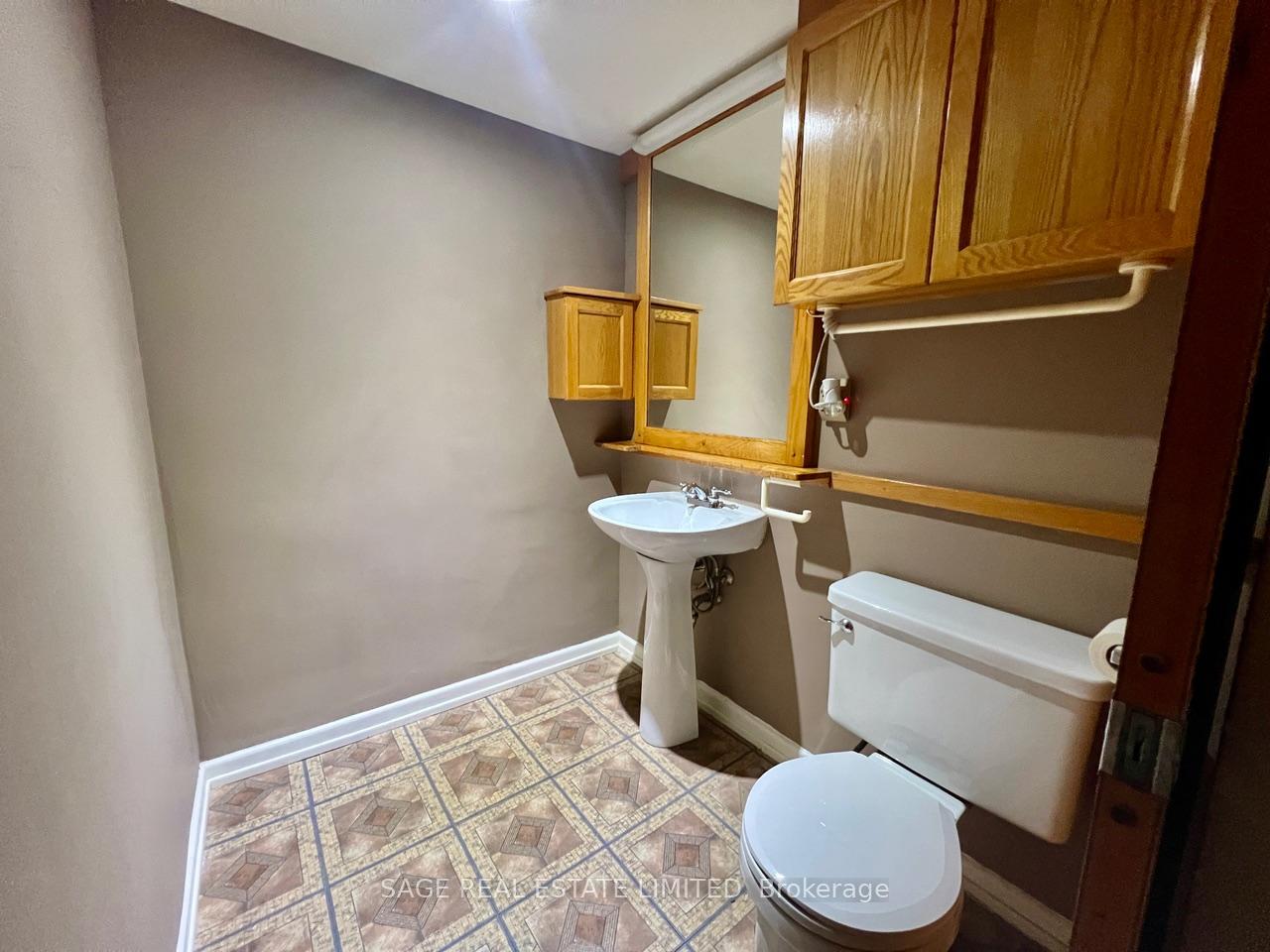 Photo 18 of Unit 1006, 1 Royal Orchard Boulevard, Markham, Royal Orchard — HOMEH