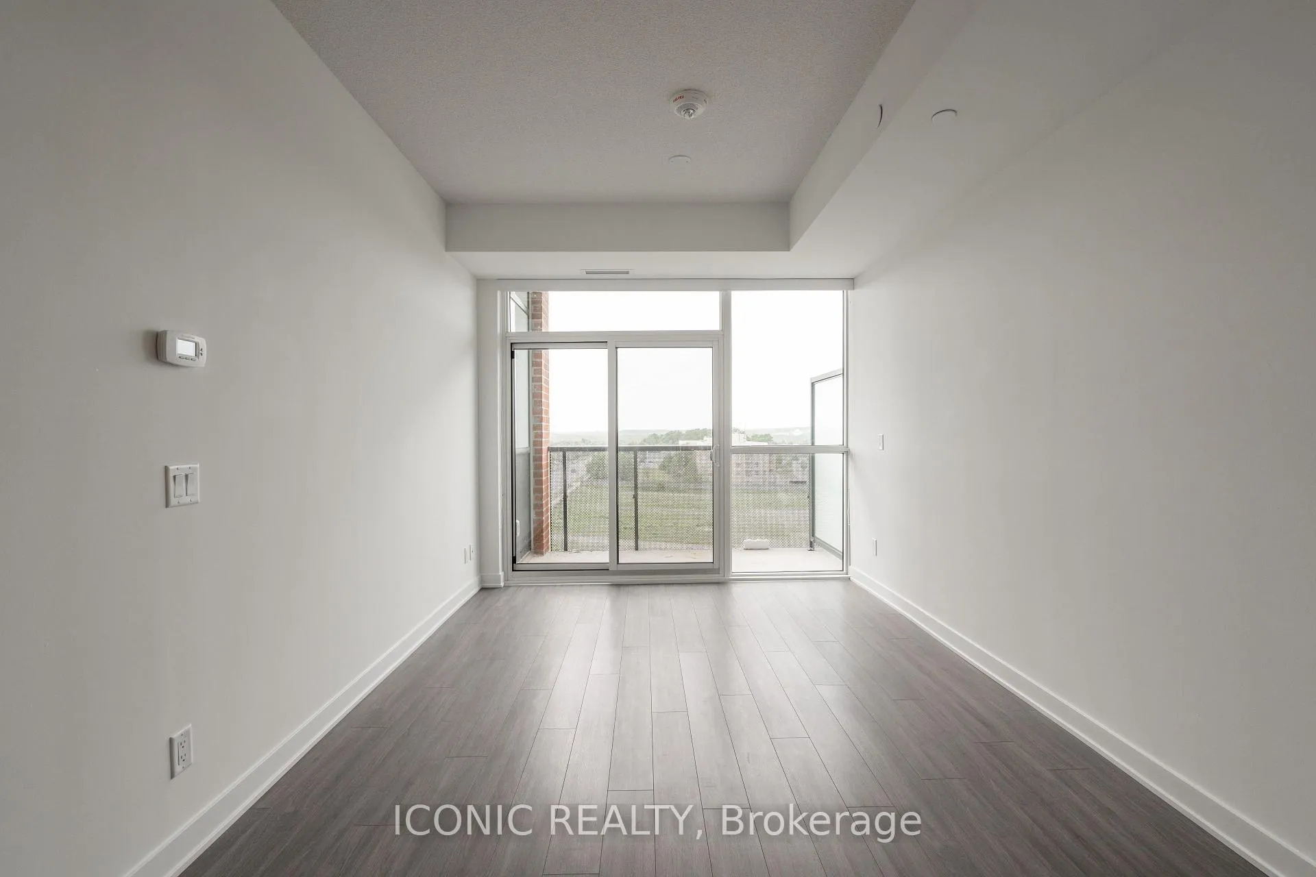 Photo 15 of Unit 510, 681 Yonge Street, Barrie, Painswick South — HOMEH