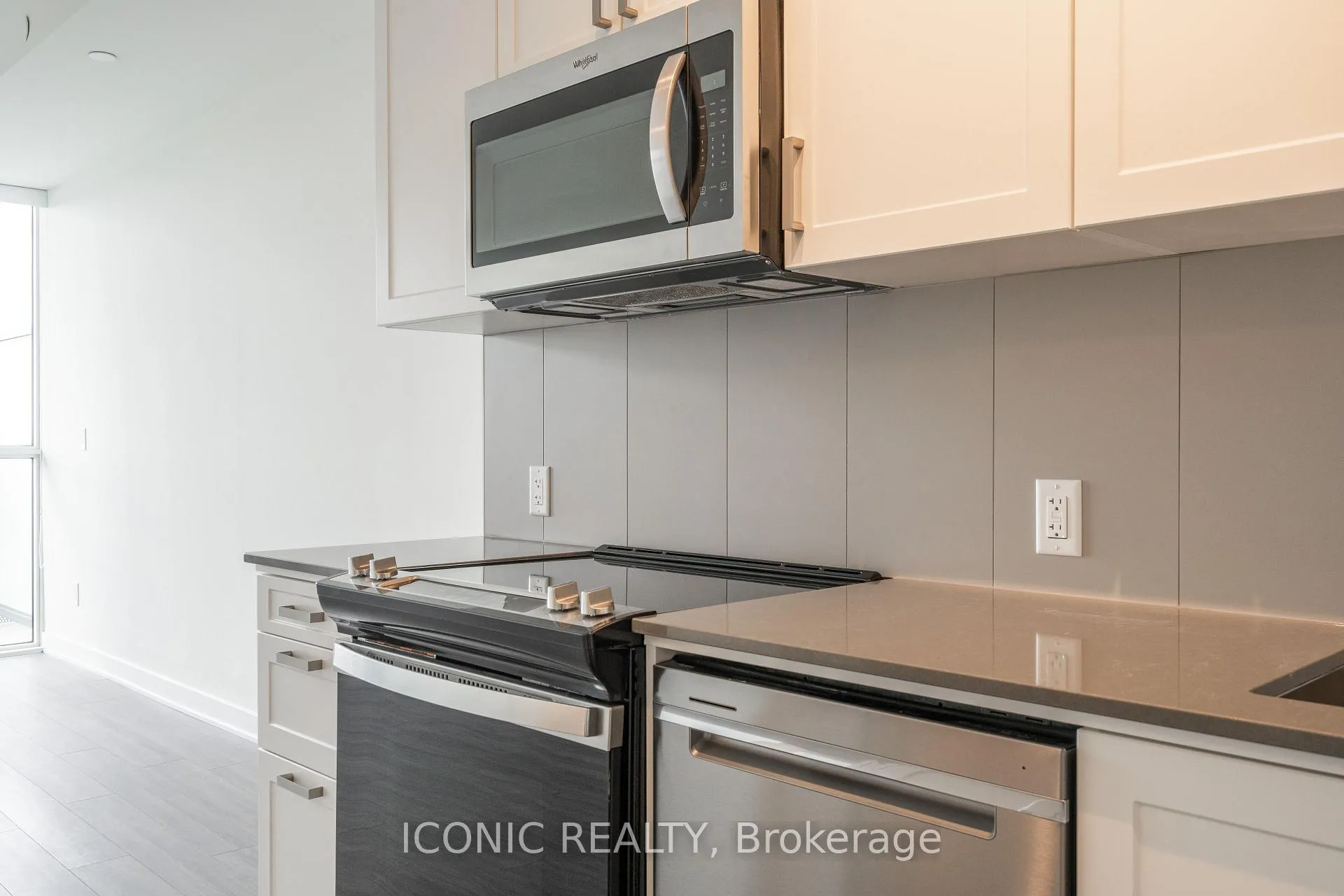 Photo 20 of Unit 510, 681 Yonge Street, Barrie, Painswick South — HOMEH