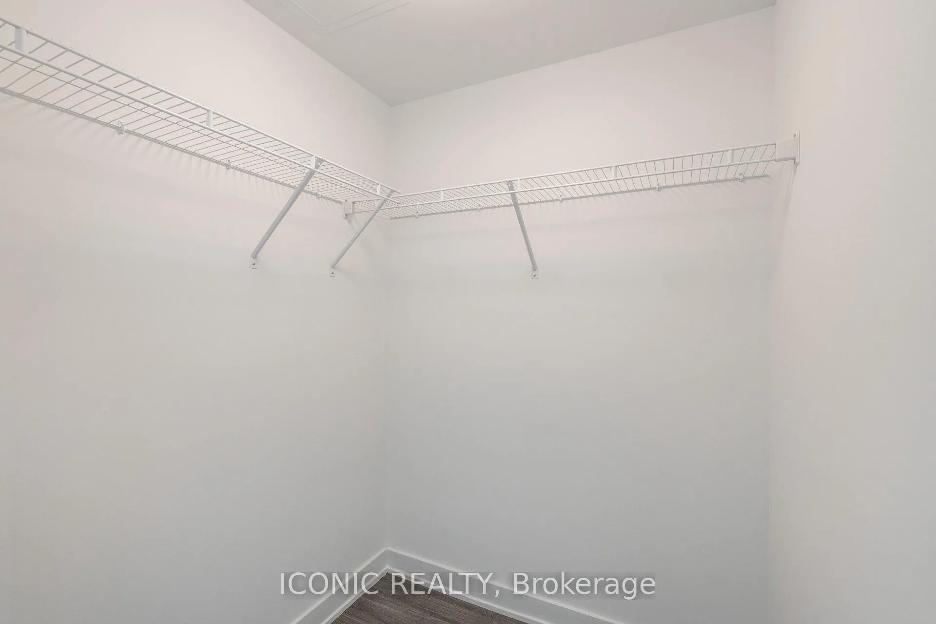 Photo 27 of Unit 510, 681 Yonge Street, Barrie, Painswick South — HOMEH