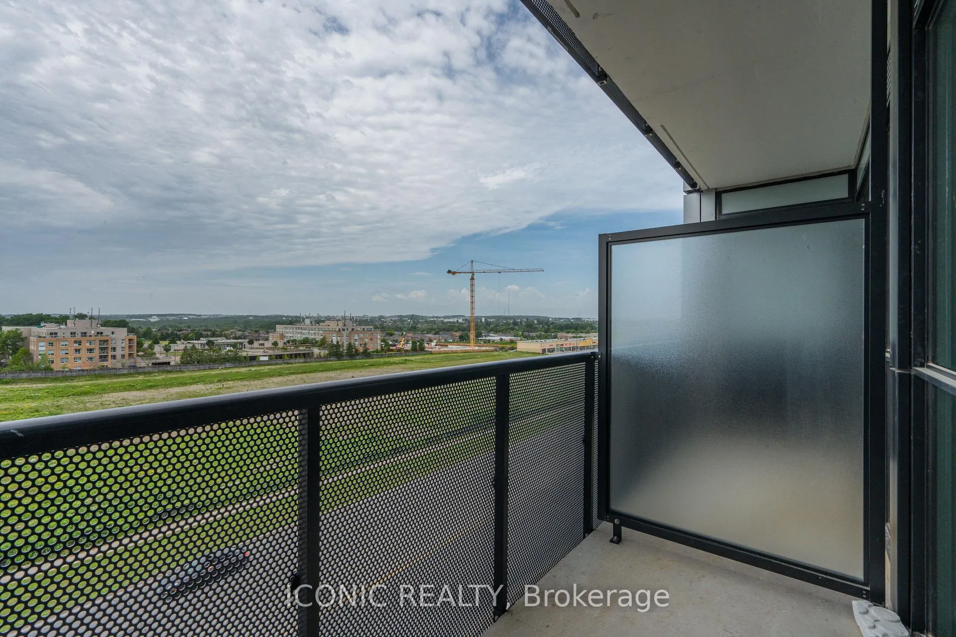Photo 31 of Unit 510, 681 Yonge Street, Barrie, Painswick South — HOMEH
