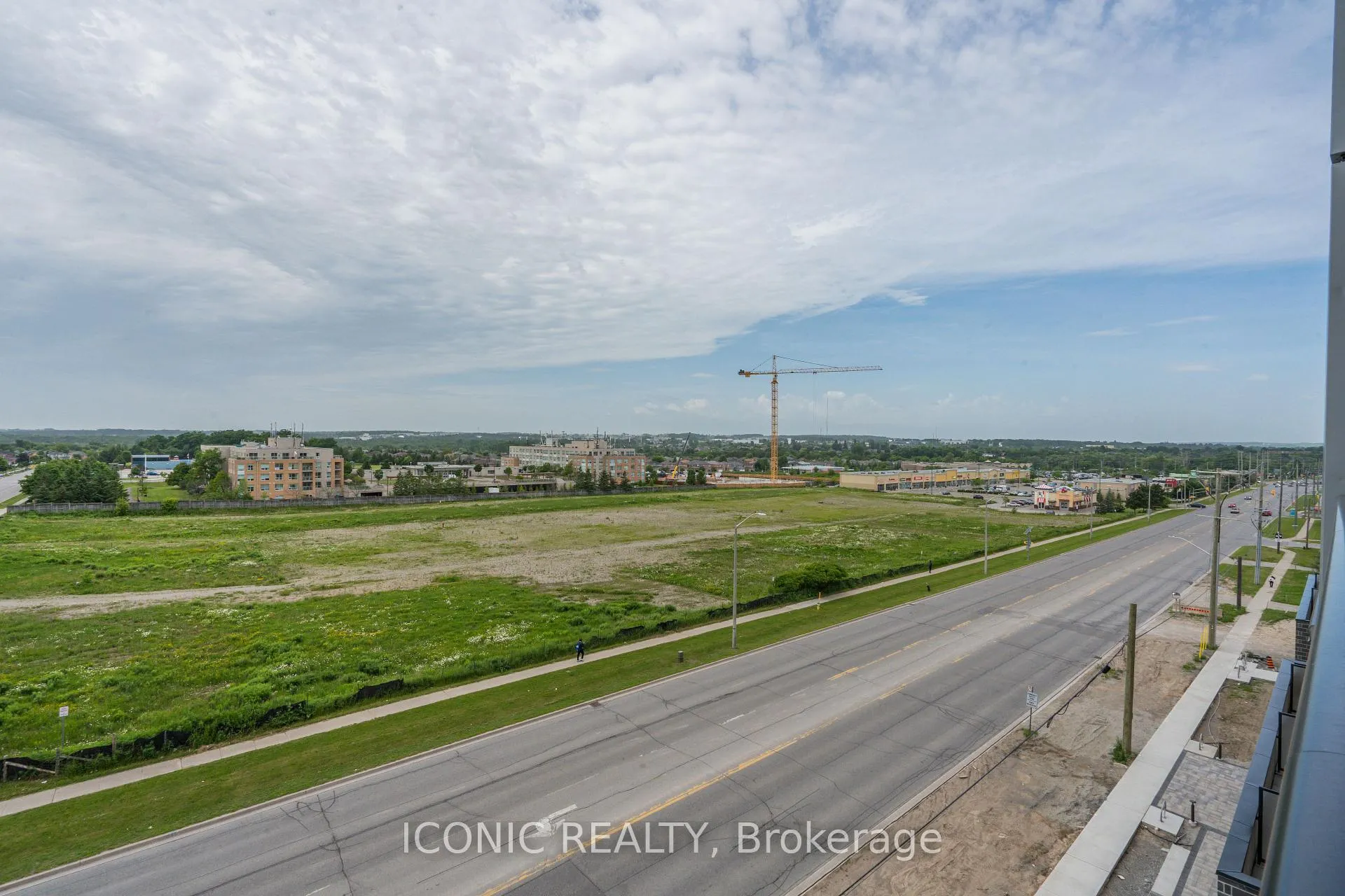 Photo 32 of Unit 510, 681 Yonge Street, Barrie, Painswick South — HOMEH