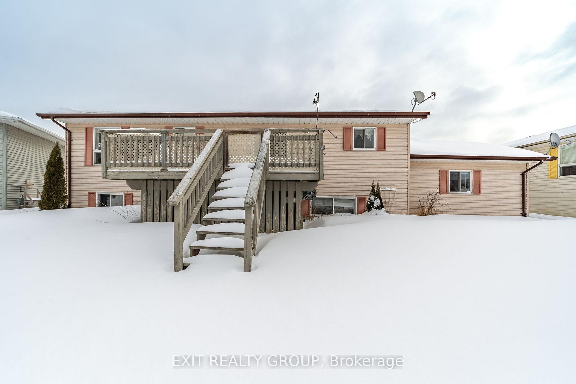 Photo 36 of 2 Wendy's Lane, Brighton — HOMEH