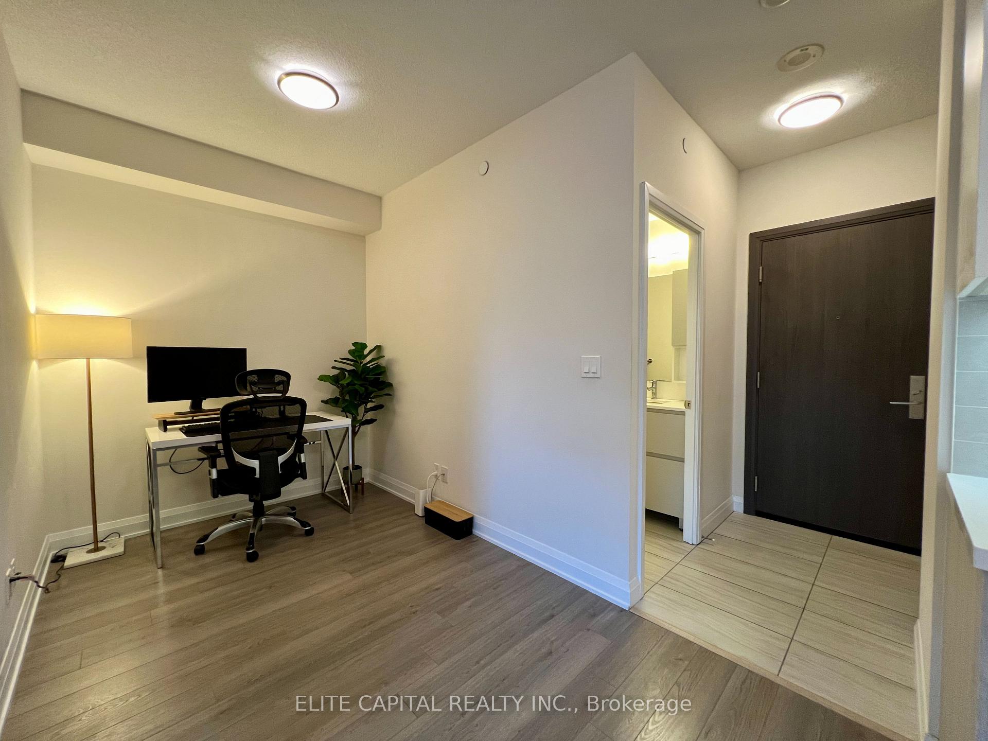Photo 4 of Unit 530, 15 Water Walk Drive, Markham, Unionville — HOMEH