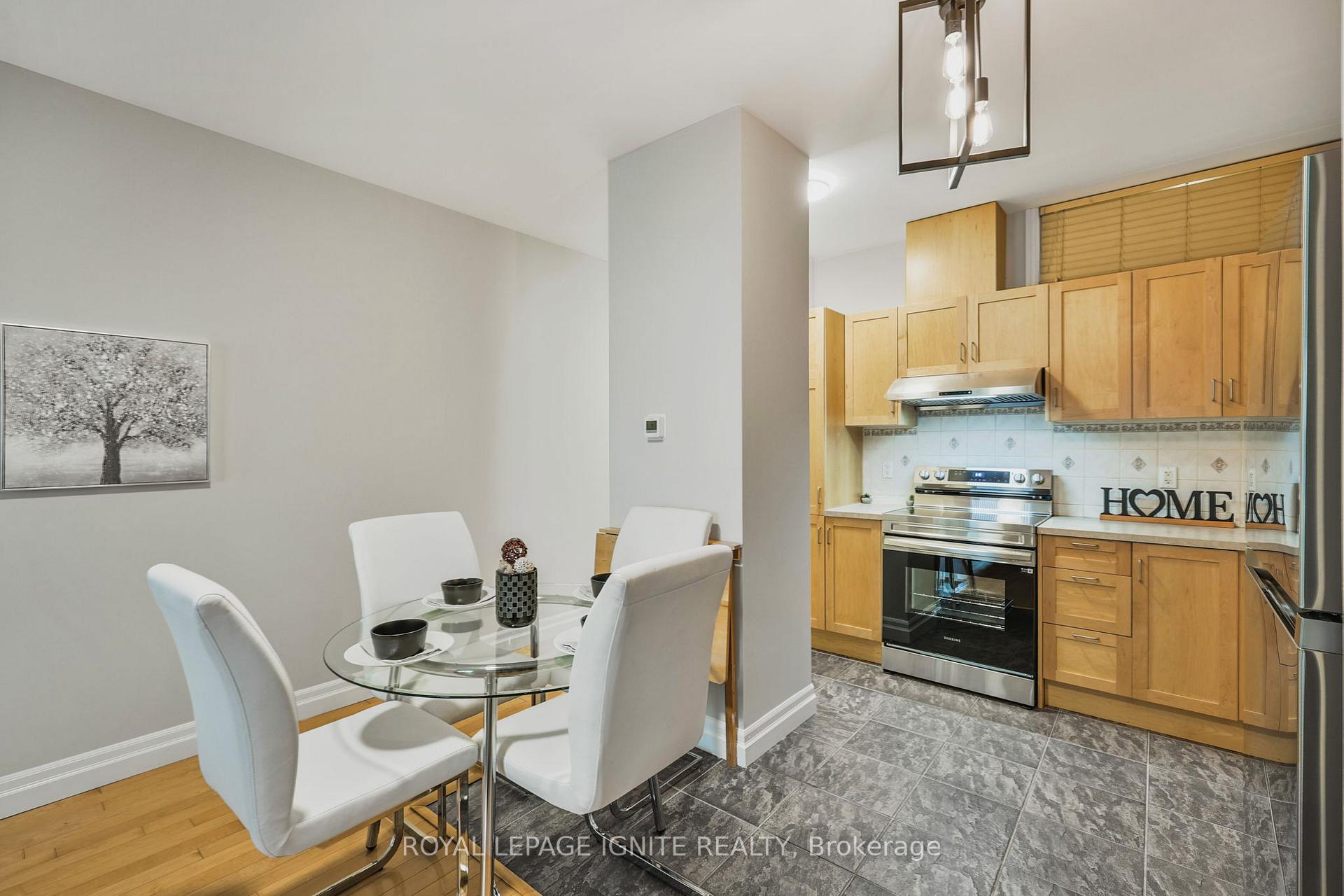 Photo 11 of Unit 801, 44 Bond Street W, Oshawa, O'Neill — HOMEH