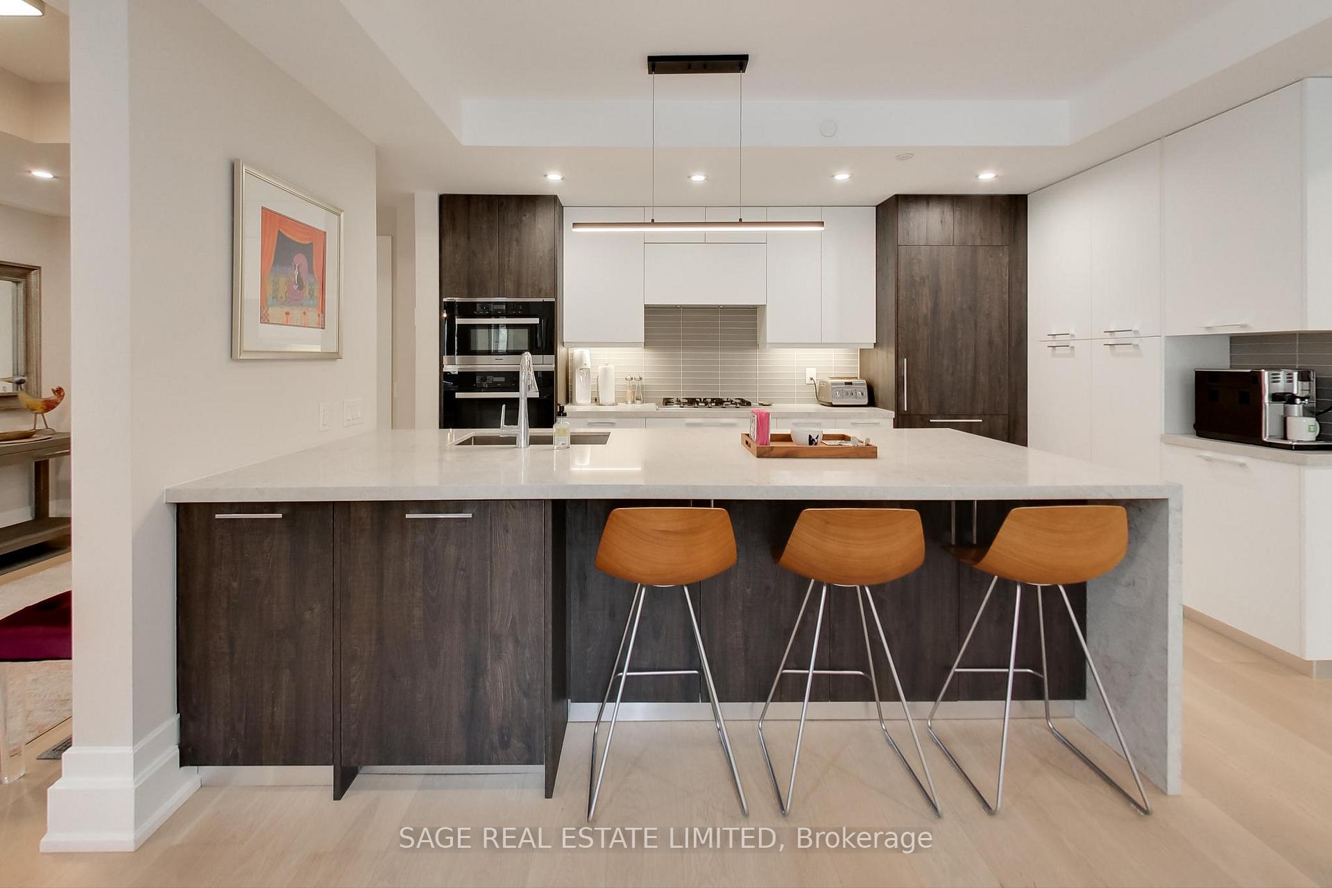 Front of Unit 206, 3 Southvale Drive