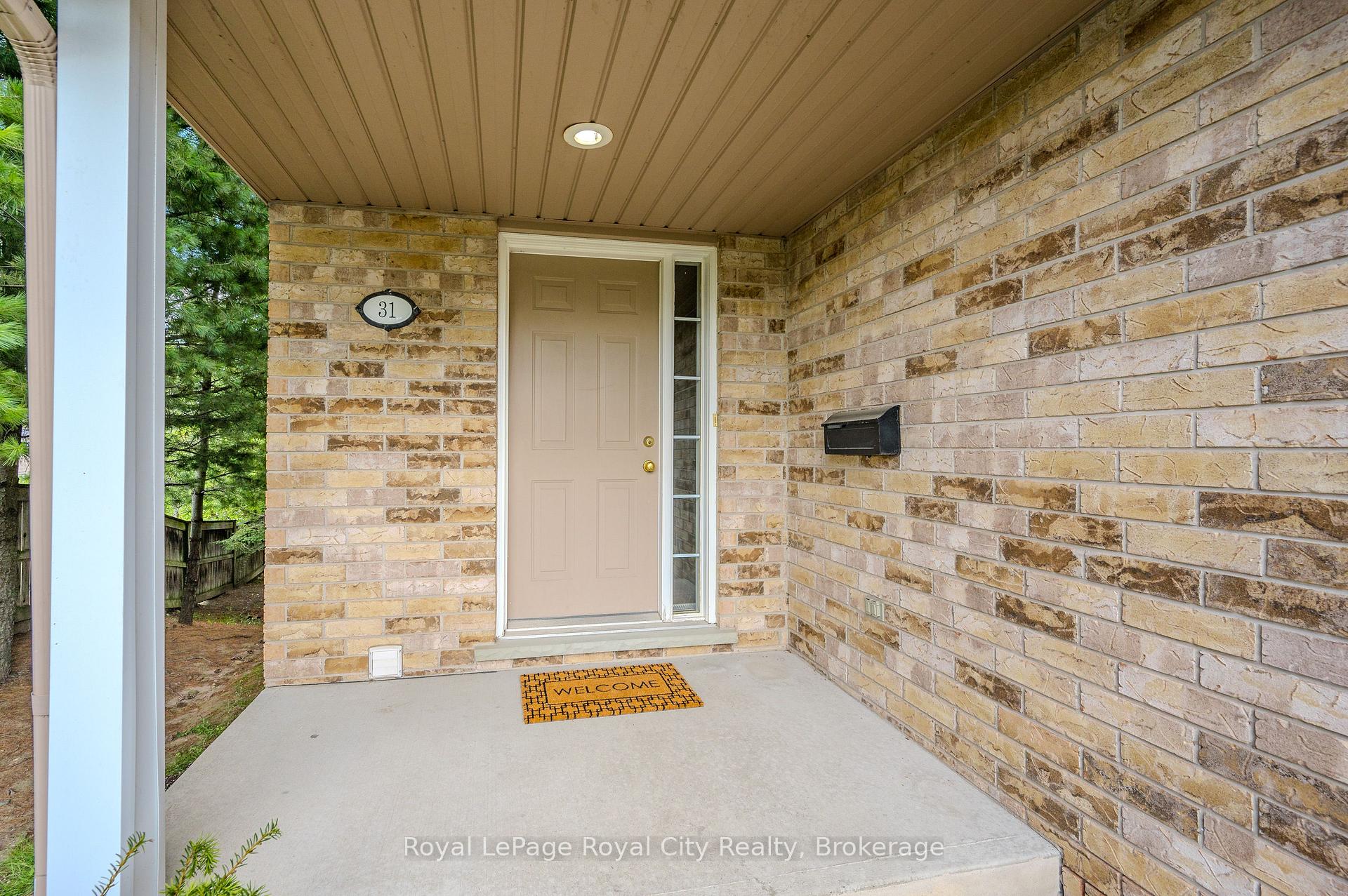 Photo 6 of Unit 31, 31 Schroder Crescent, Guelph, Grange Road — HOMEH