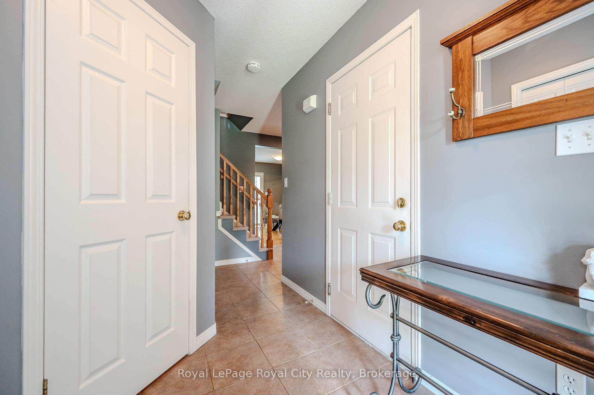 Photo 8 of Unit 31, 31 Schroder Crescent, Guelph, Grange Road — HOMEH
