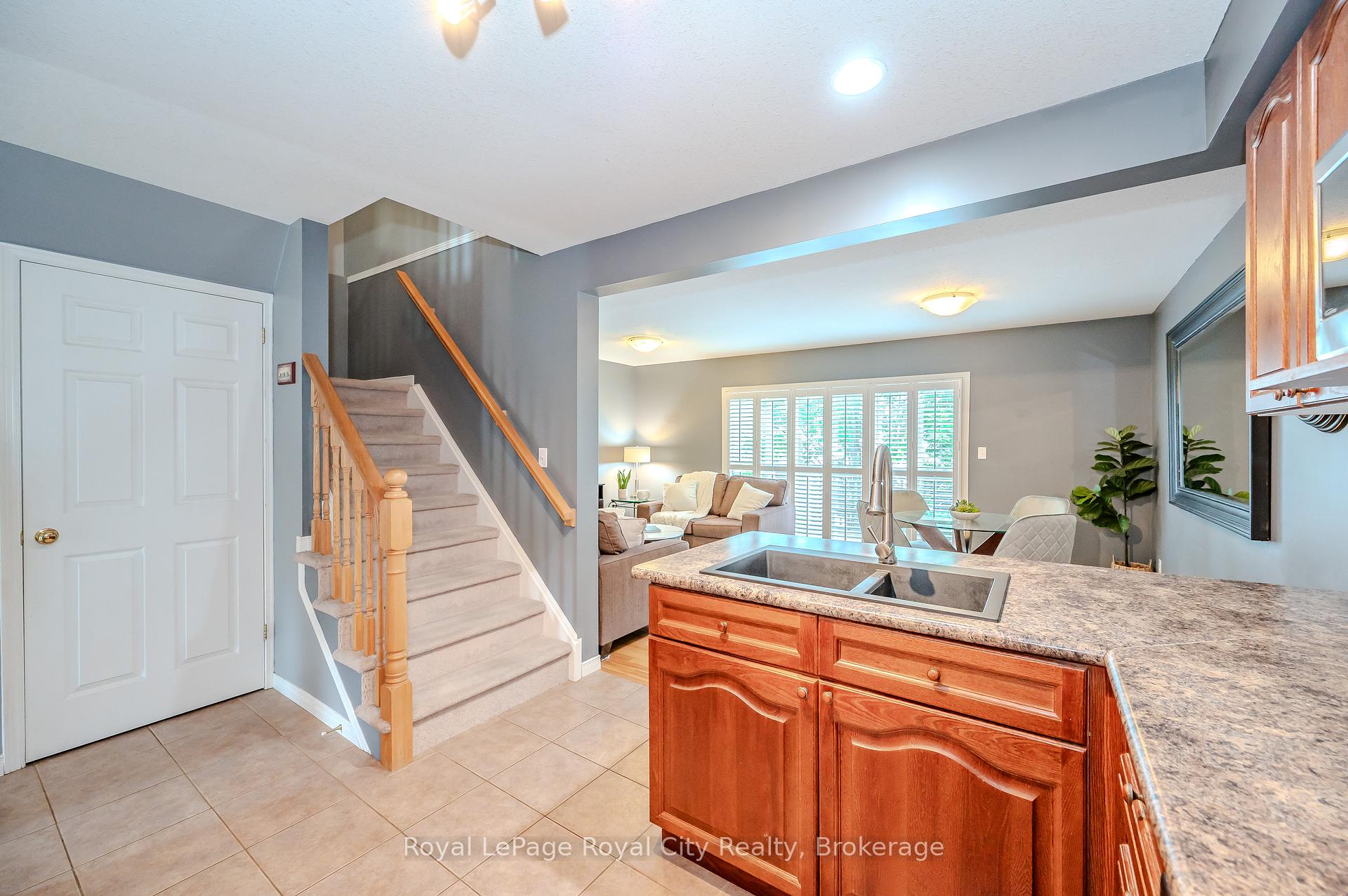 Photo 14 of Unit 31, 31 Schroder Crescent, Guelph, Grange Road — HOMEH