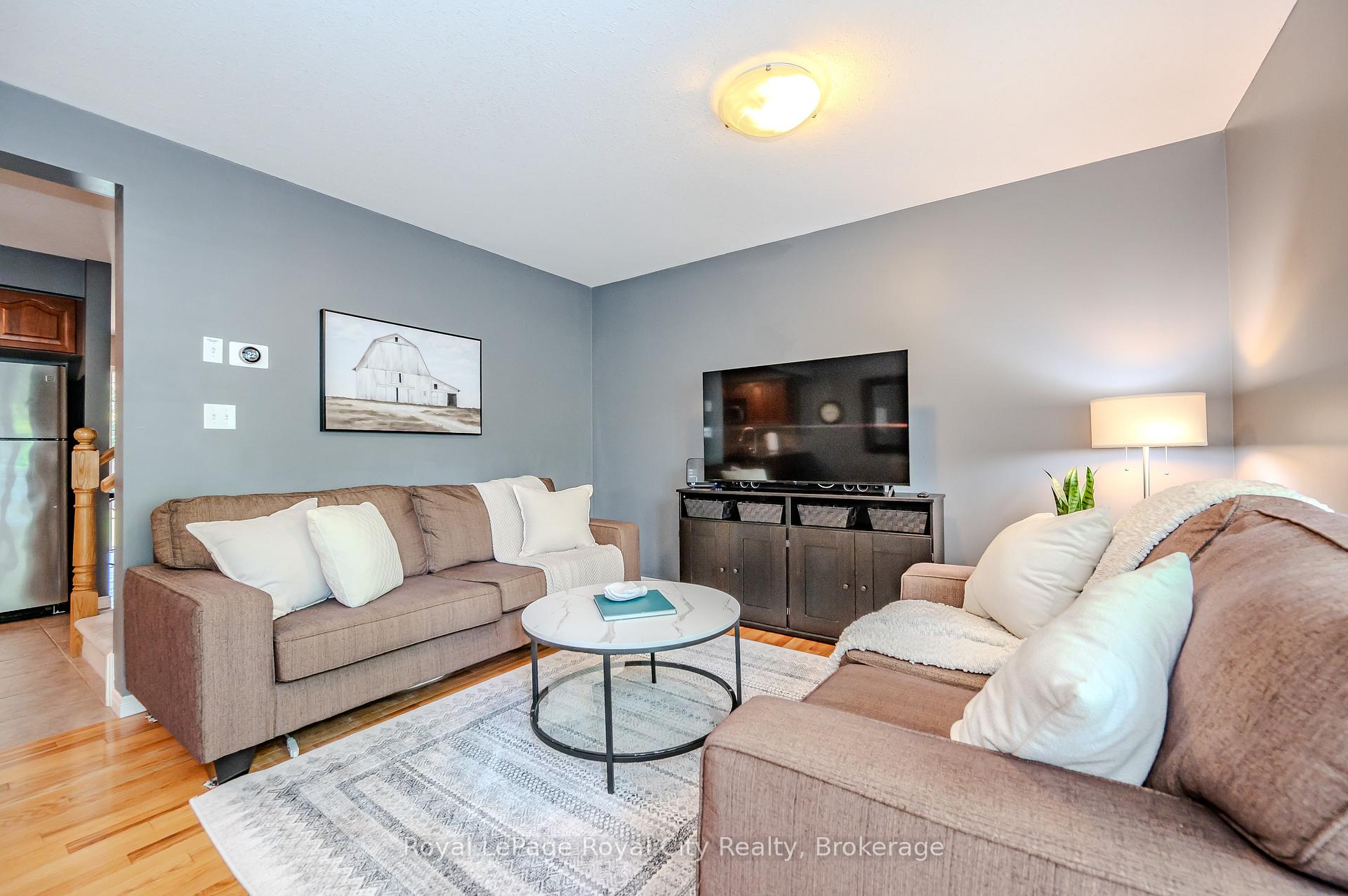 Photo 17 of Unit 31, 31 Schroder Crescent, Guelph, Grange Road — HOMEH