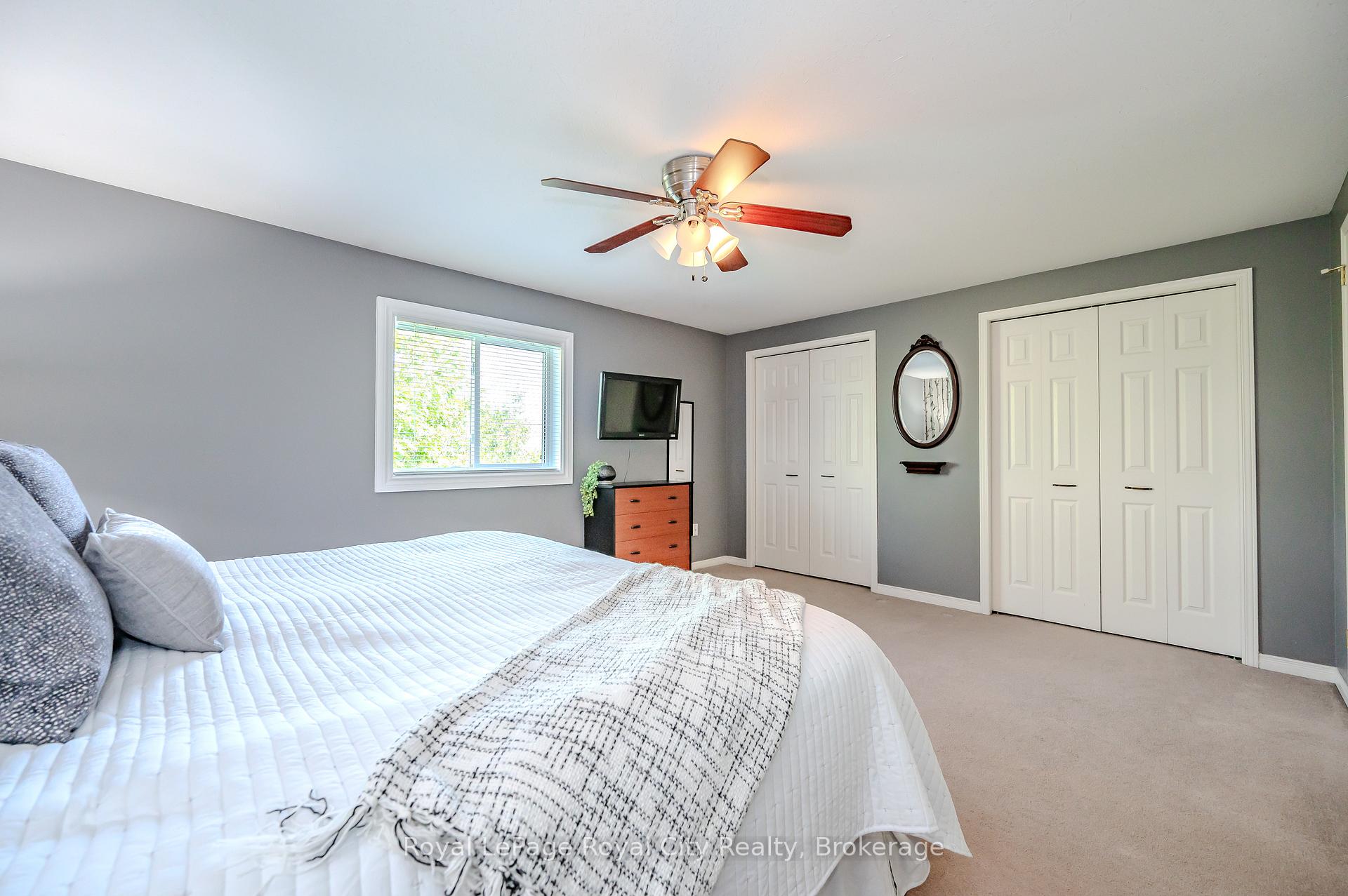 Photo 30 of Unit 31, 31 Schroder Crescent, Guelph, Grange Road — HOMEH