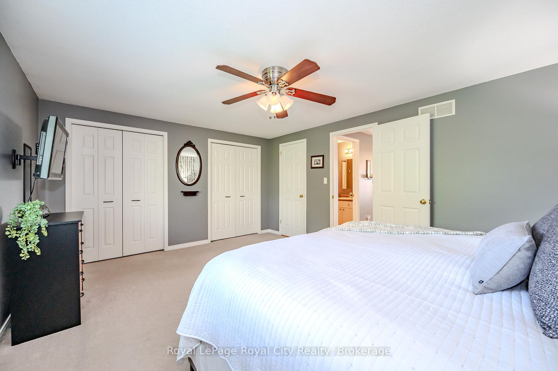 Photo 31 of Unit 31, 31 Schroder Crescent, Guelph, Grange Road — HOMEH