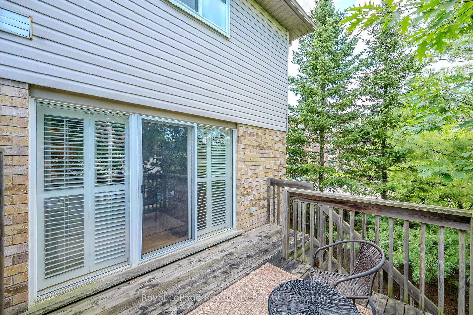 Photo 34 of Unit 31, 31 Schroder Crescent, Guelph, Grange Road — HOMEH