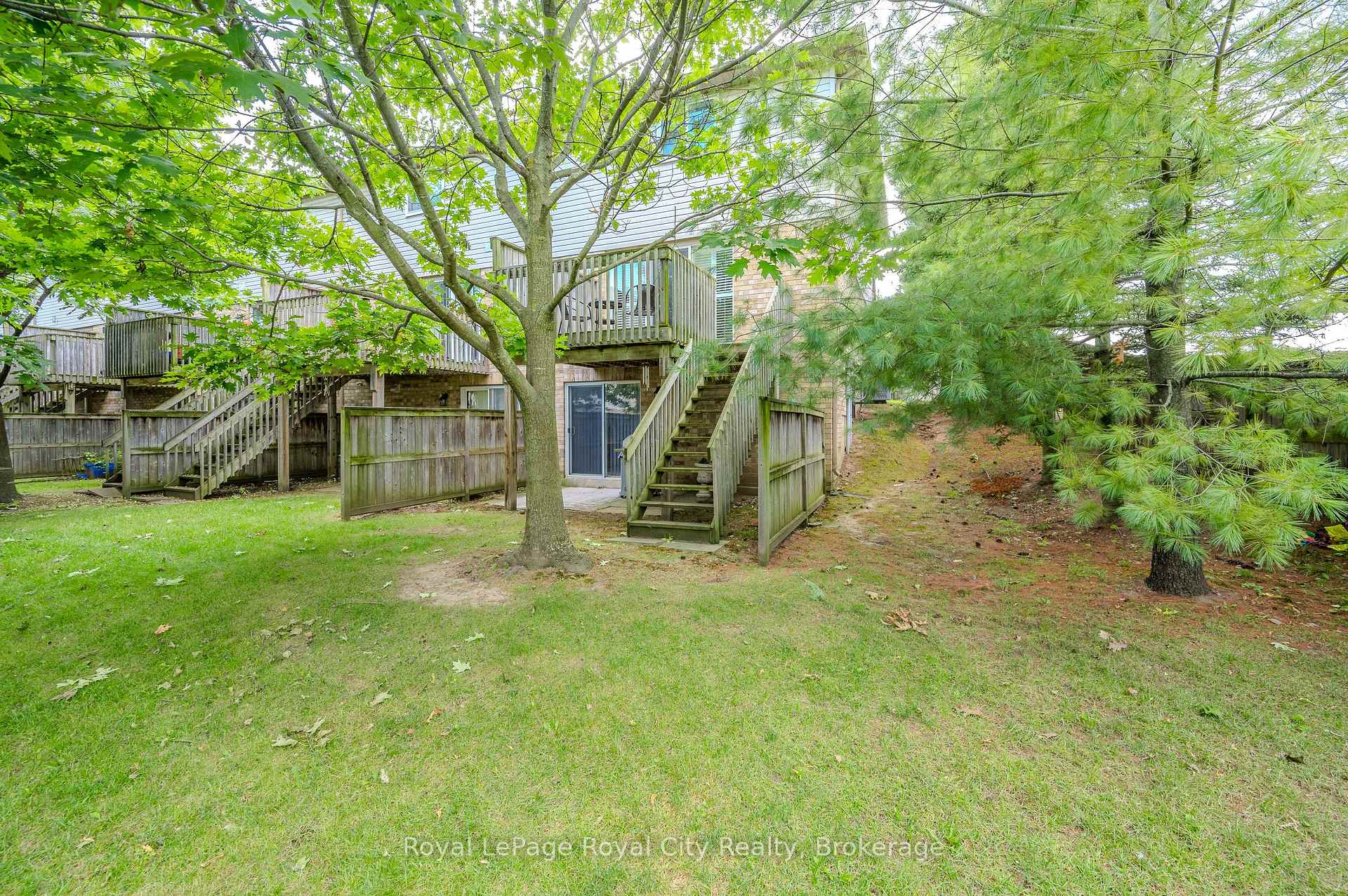 Photo 35 of Unit 31, 31 Schroder Crescent, Guelph, Grange Road — HOMEH