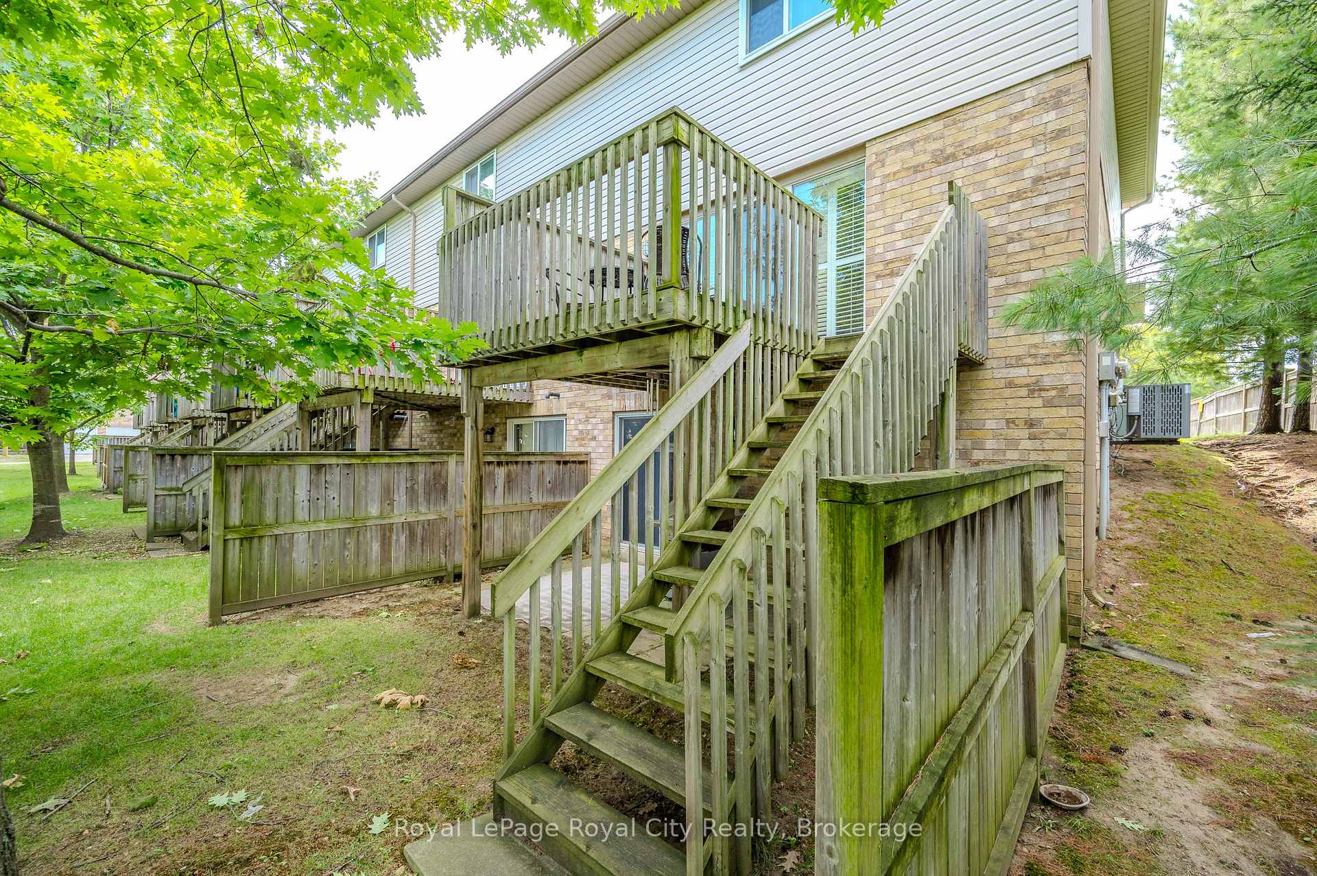 Photo 39 of Unit 31, 31 Schroder Crescent, Guelph, Grange Road — HOMEH