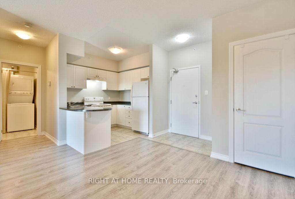 Photo 14 of Unit 309, 45 Ferndale Drive S, Barrie, Ardagh — HOMEH